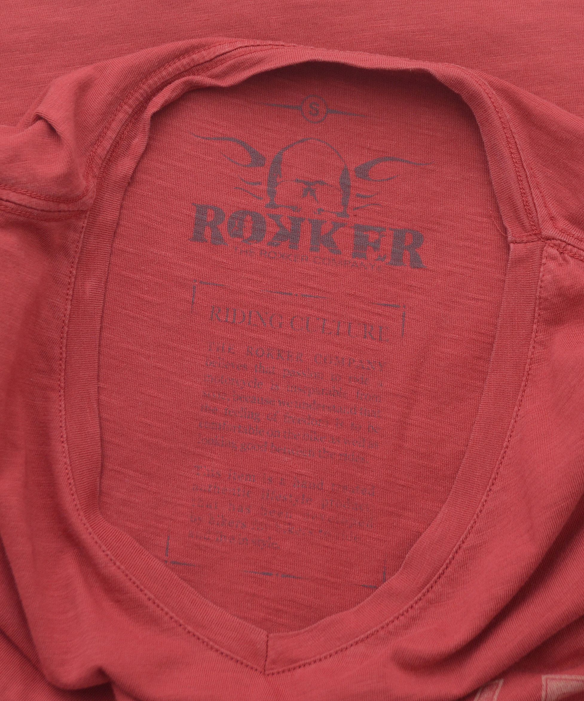 THE ROKKER COMPANY ROKKER Eagle Women’s Red V-Neck Skull T-Shirt sz S Size S / US 4 / IT 40 - 10 Thumbnail