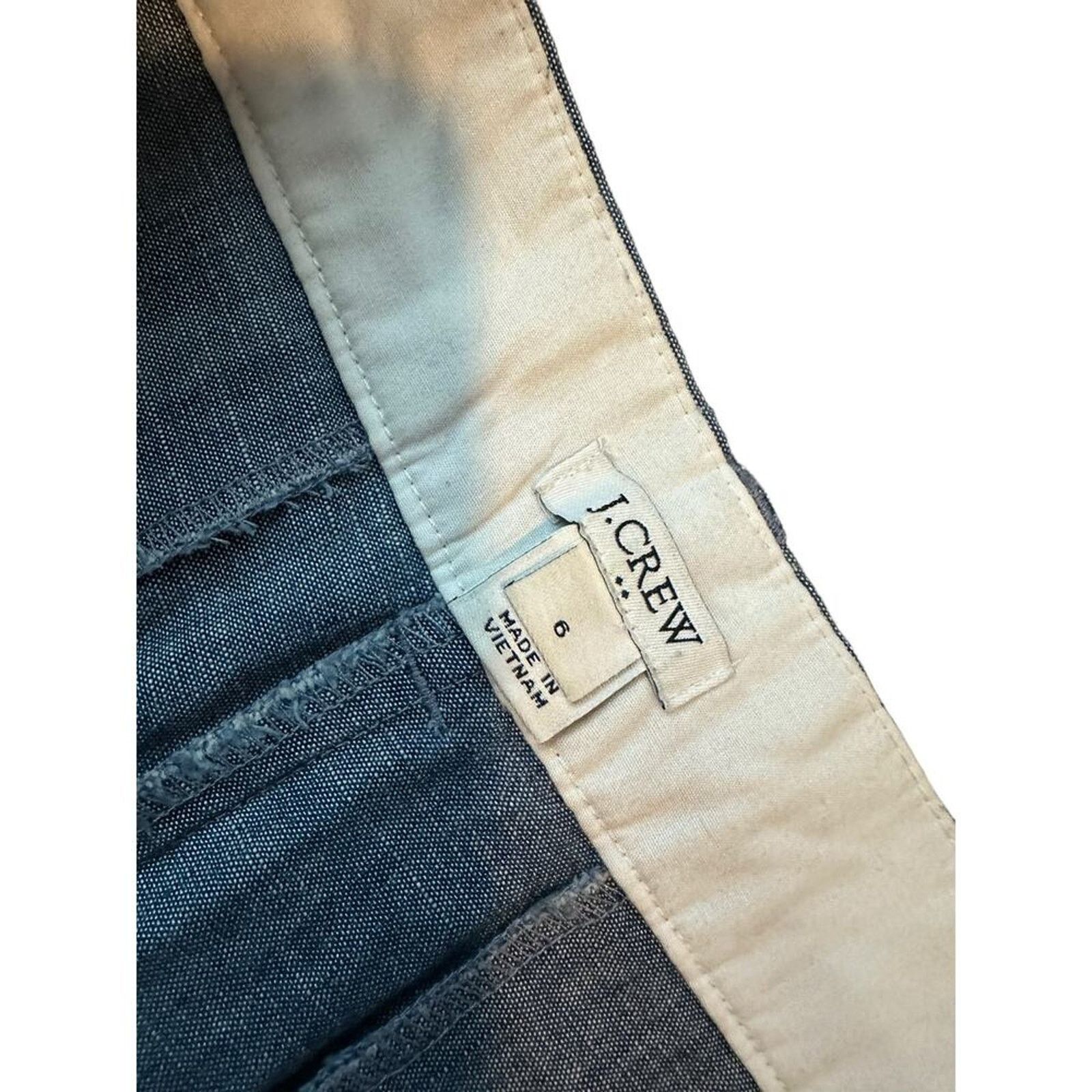J.Crew J.Crew Blue Casual Cotton Blue Classic Chambray Shorts Size 28" / US 6 / IT 42 - 8 Thumbnail