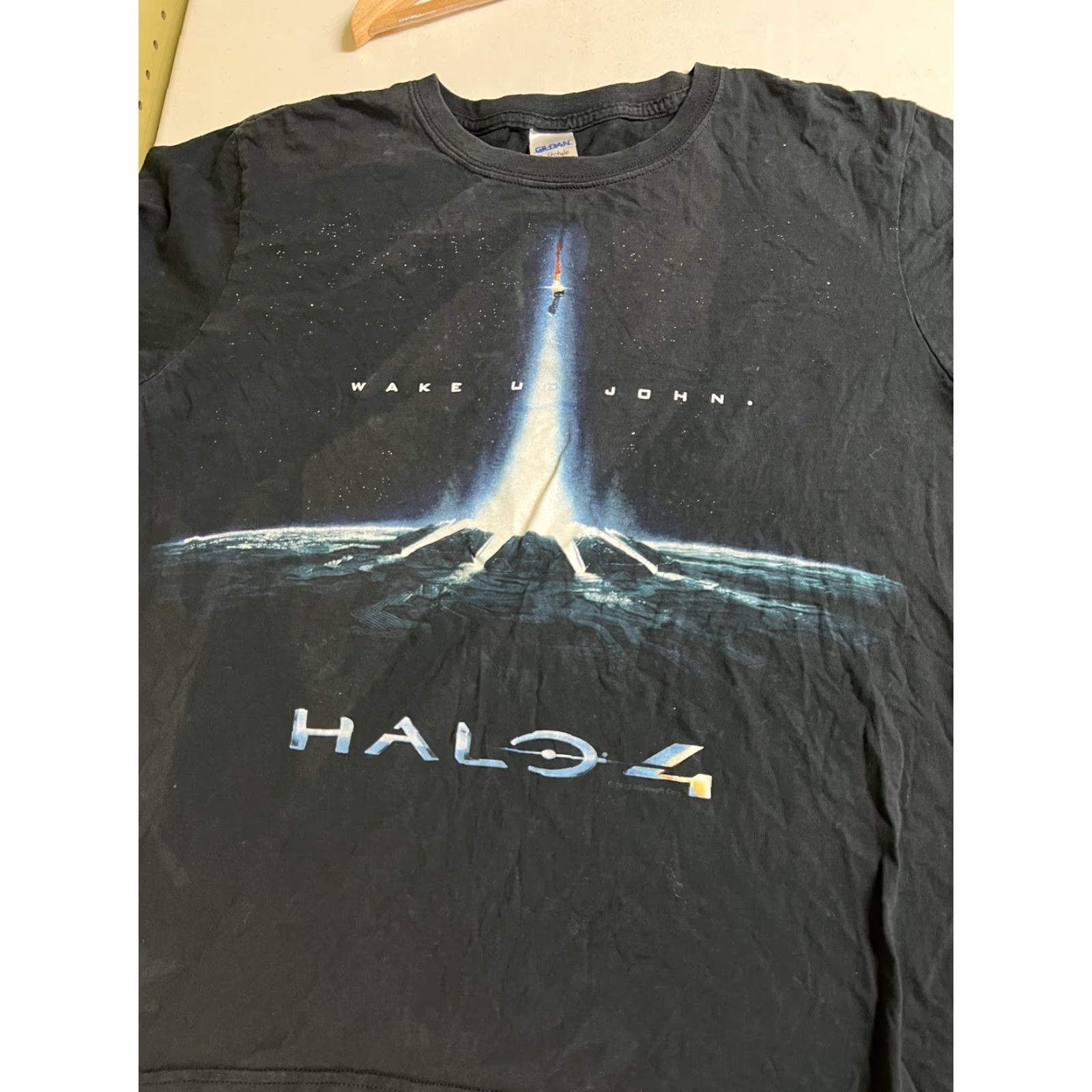 Gildan **2012 Halo 4 Men's Large Black Space Graphic T-Shirt** User: **2012 Halo 4 Men's Large Black Space Graphic T-Shirt** Size US L / EU 52-54 / 3 - 4 Thumbnail