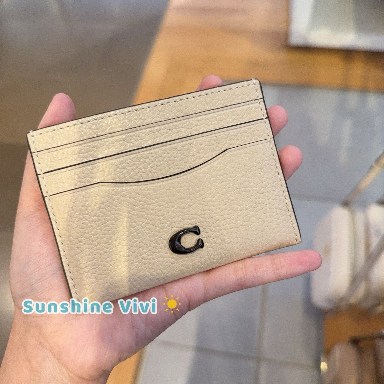 Coach NWT Coach Official Essential Card Case Leather cc129 ivory Size ONE SIZE - 1 Thumbnail