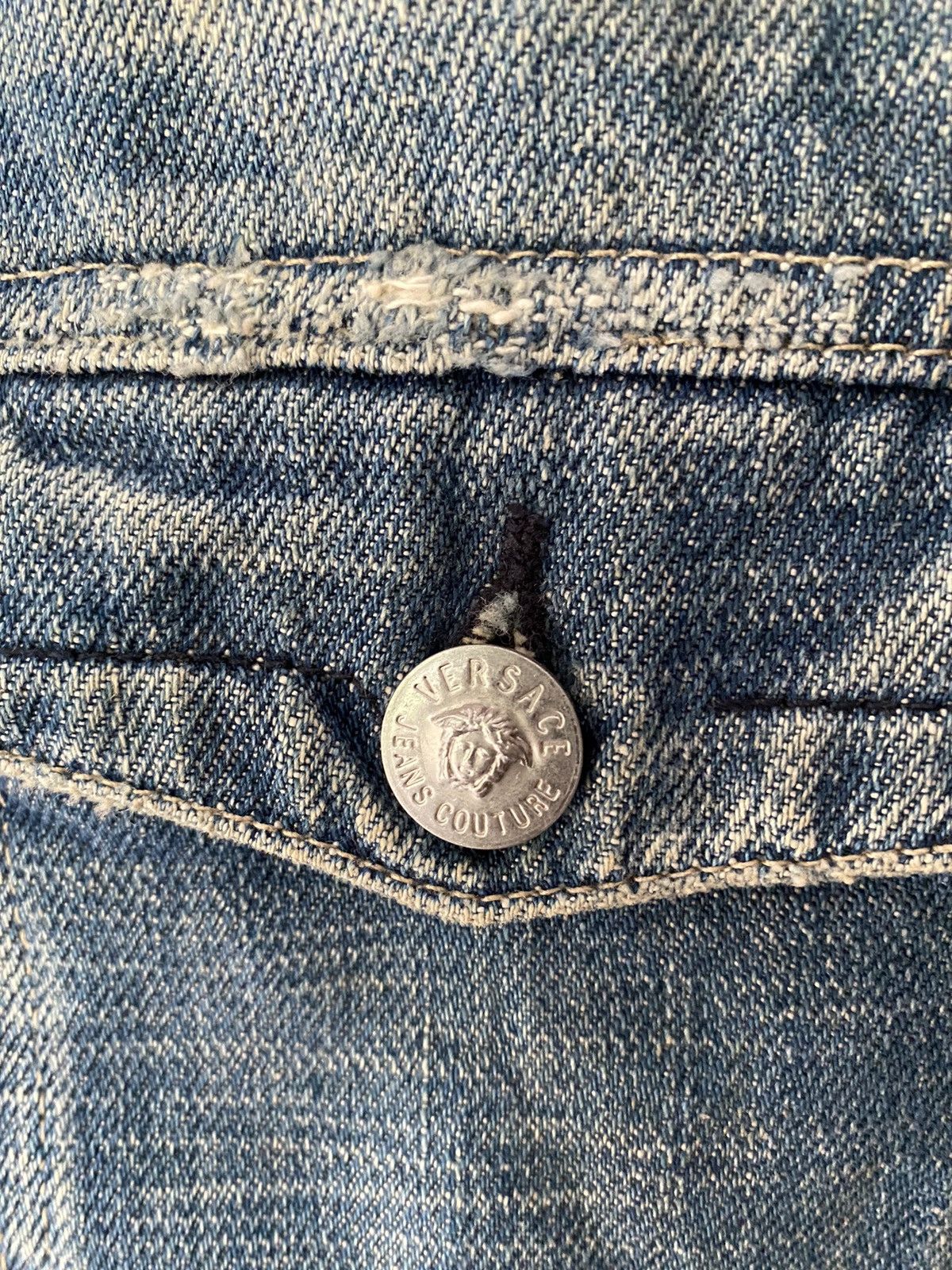 Versace Jeans Couture 1990s Denim Jacket Size S / US 4 / IT 40 - 8 Thumbnail