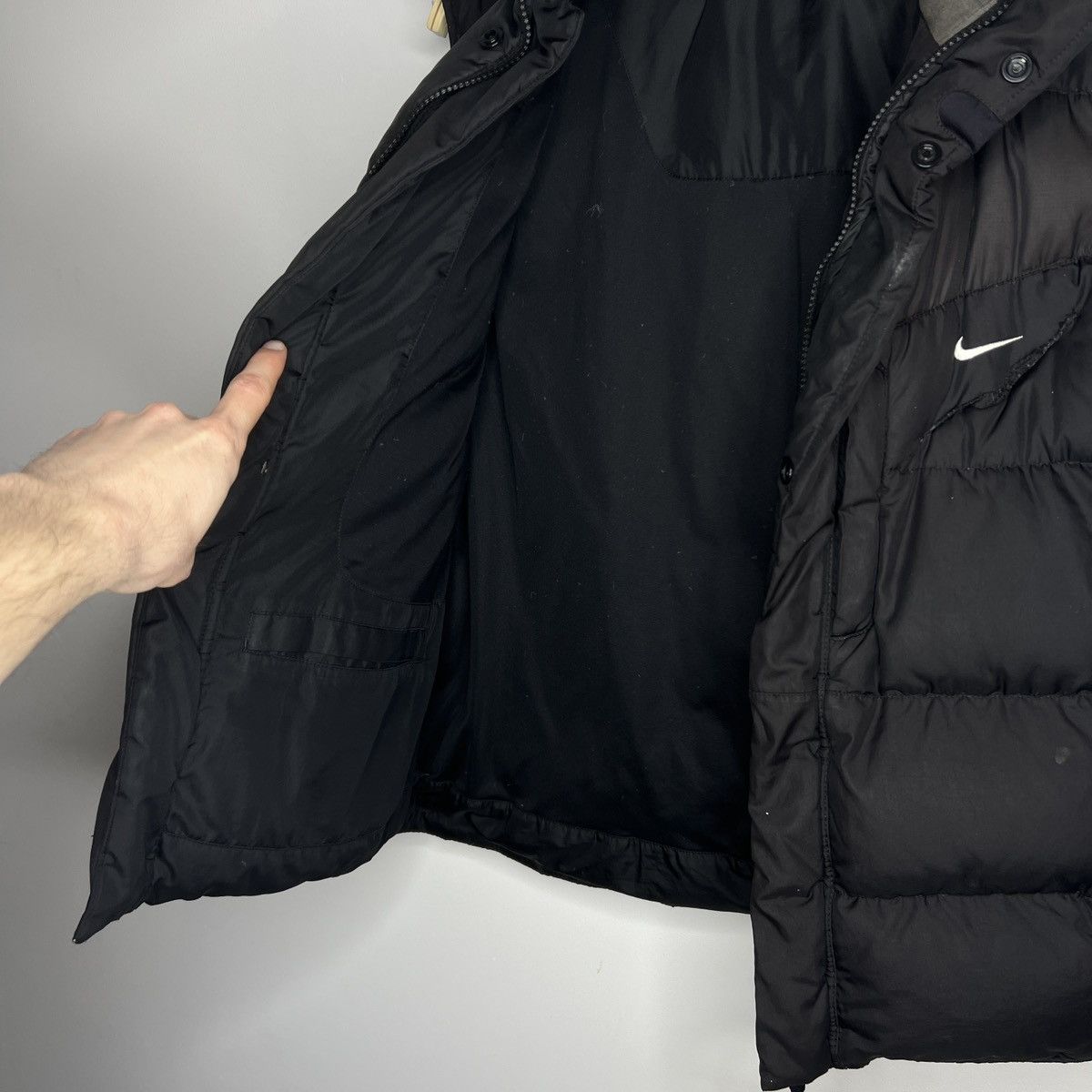 Nike × Vintage Vintage Nike Puffer Vest Gilet Black Brown Y2K 90s Size US M / EU 48-50 / 2 - 9 Thumbnail