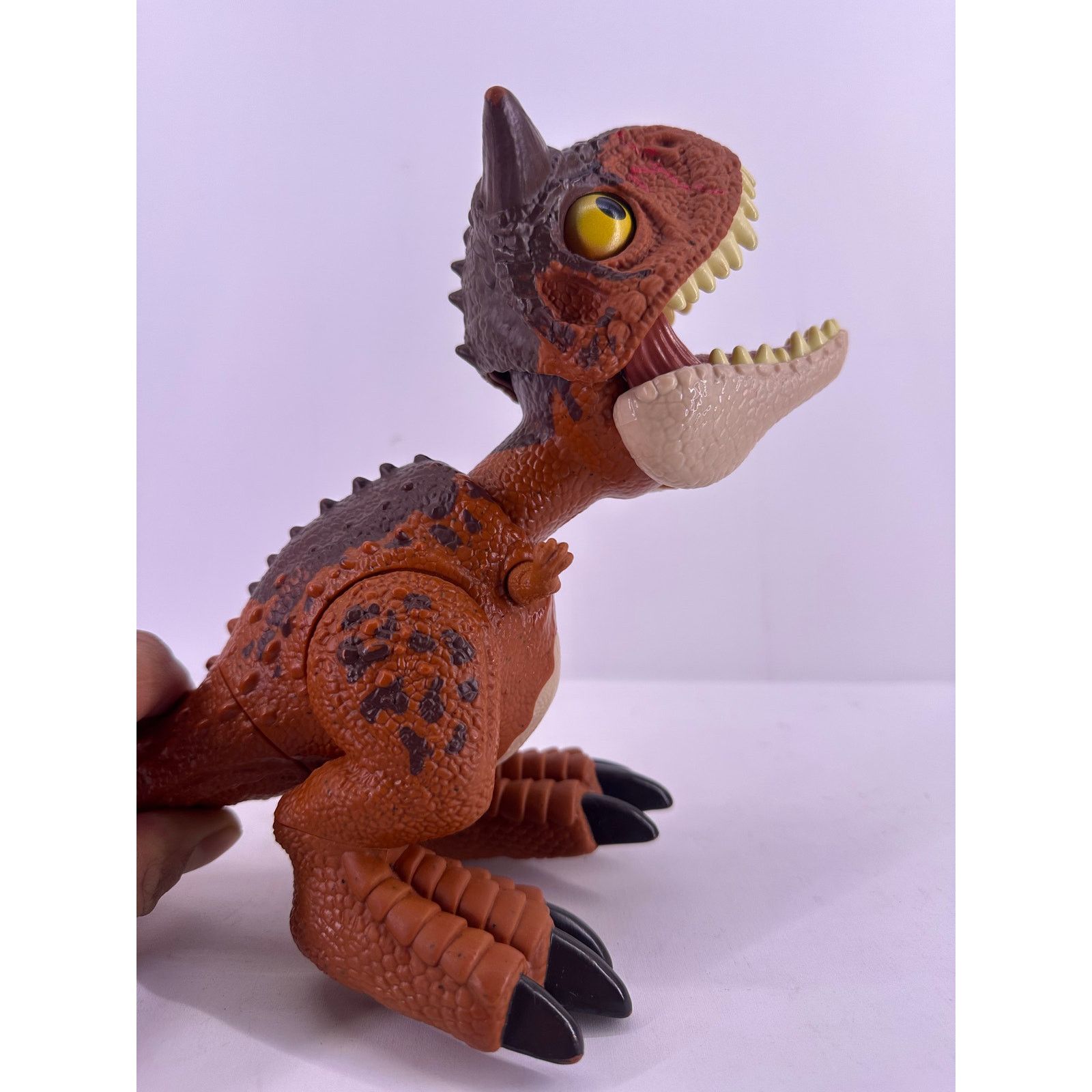 & Other Stories Jurassic World Wild Chompin Carnotaurus Baby Toro Dino Size ONE SIZE - 2 Thumbnail