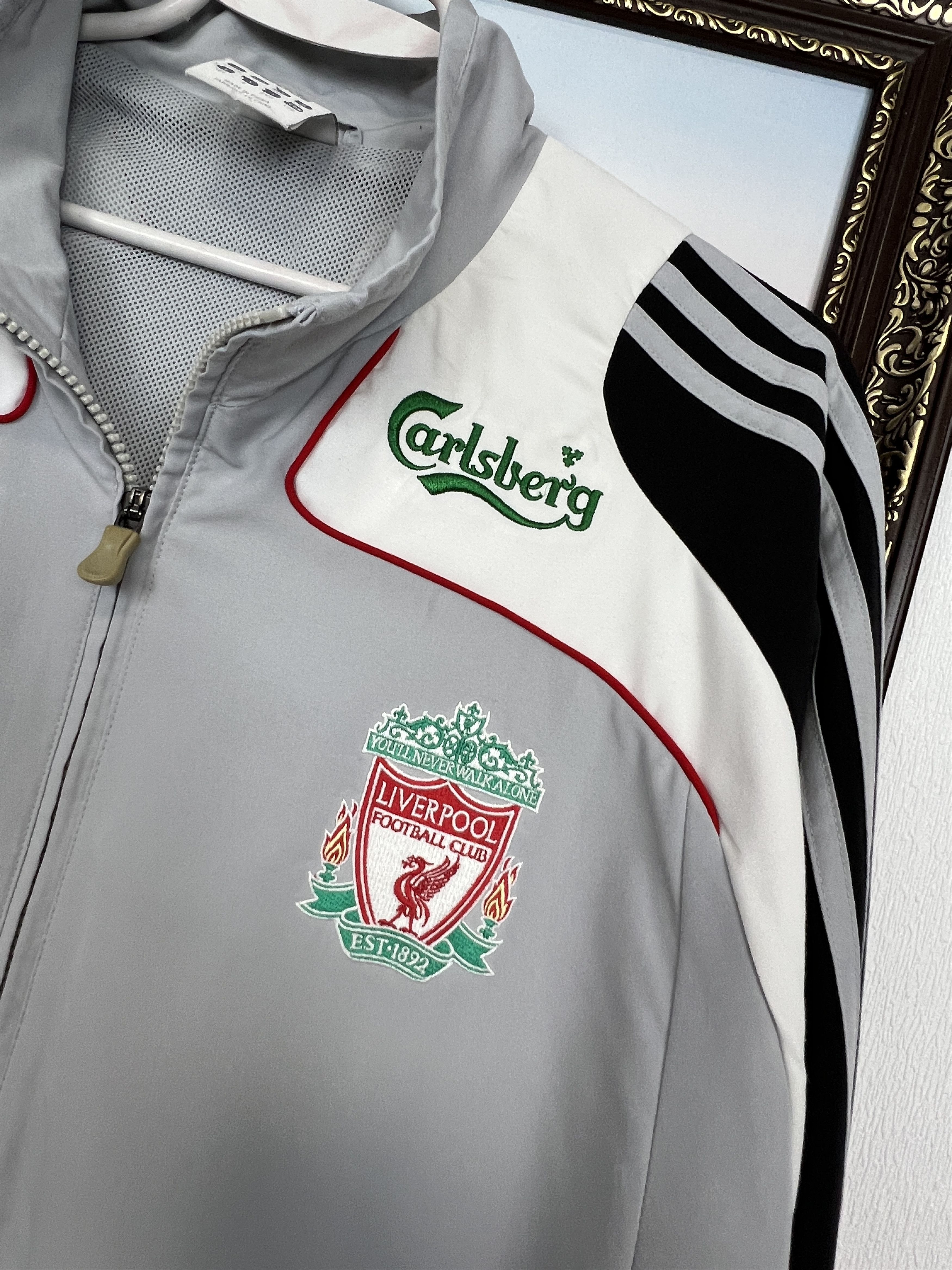 Adidas Vintage Adidas Liverpool Football Jacket Soccer Top YNWA Size US L / EU 52-54 / 3 - 3 Thumbnail