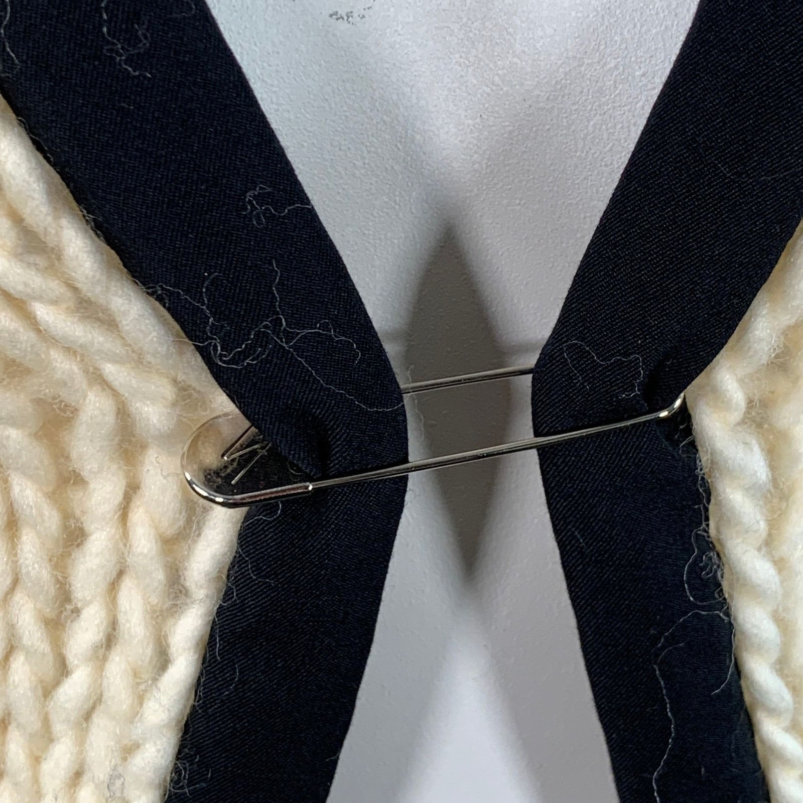 Yohji Yamamoto YOHJI YAMAMOTO L Cream Black Wool Contrast Trim Cardigan Size L / US 10 / IT 46 - 2 Thumbnail