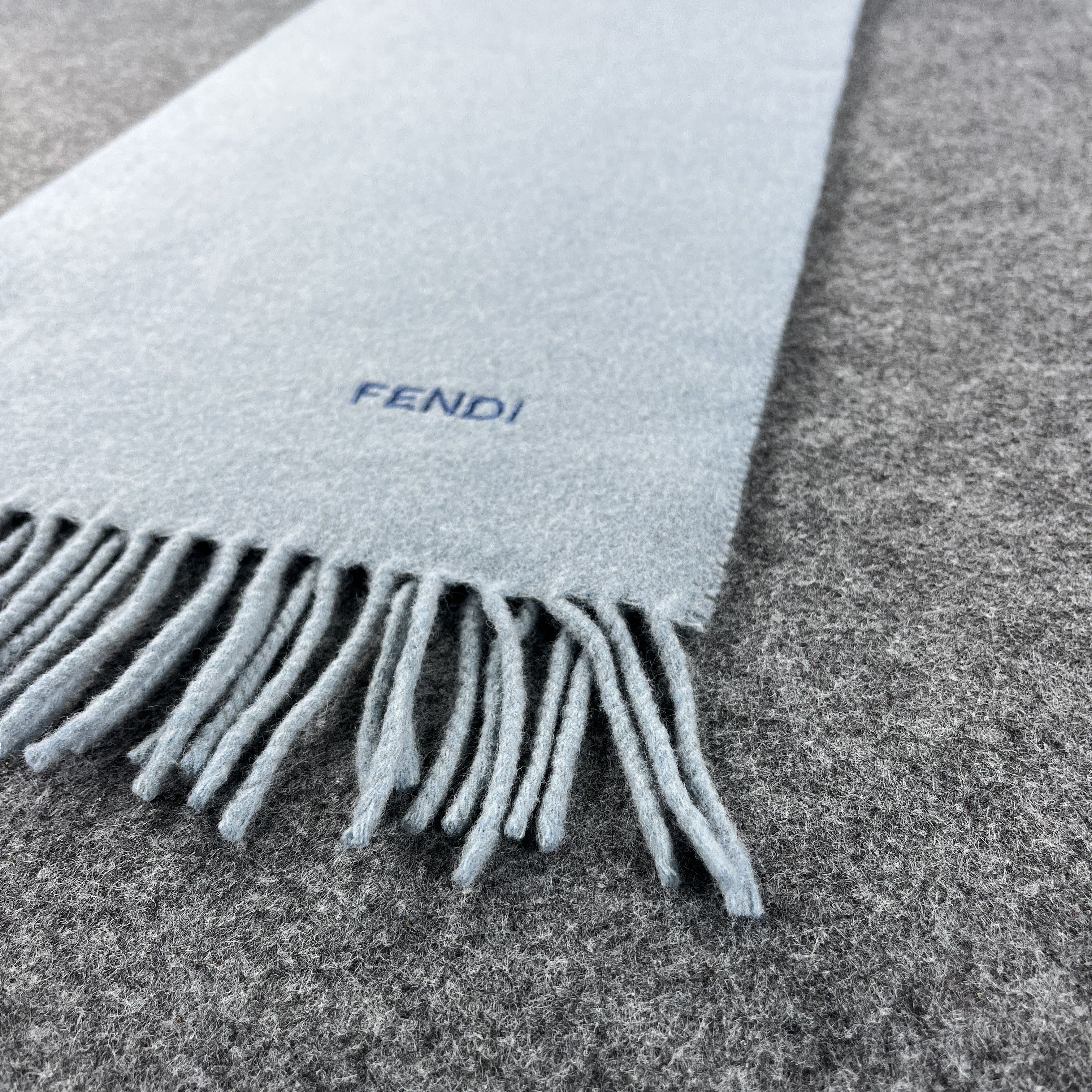 Fendi Fendi Scarf / Muffler / Neckwear T1446 Size ONE SIZE - 7 Thumbnail