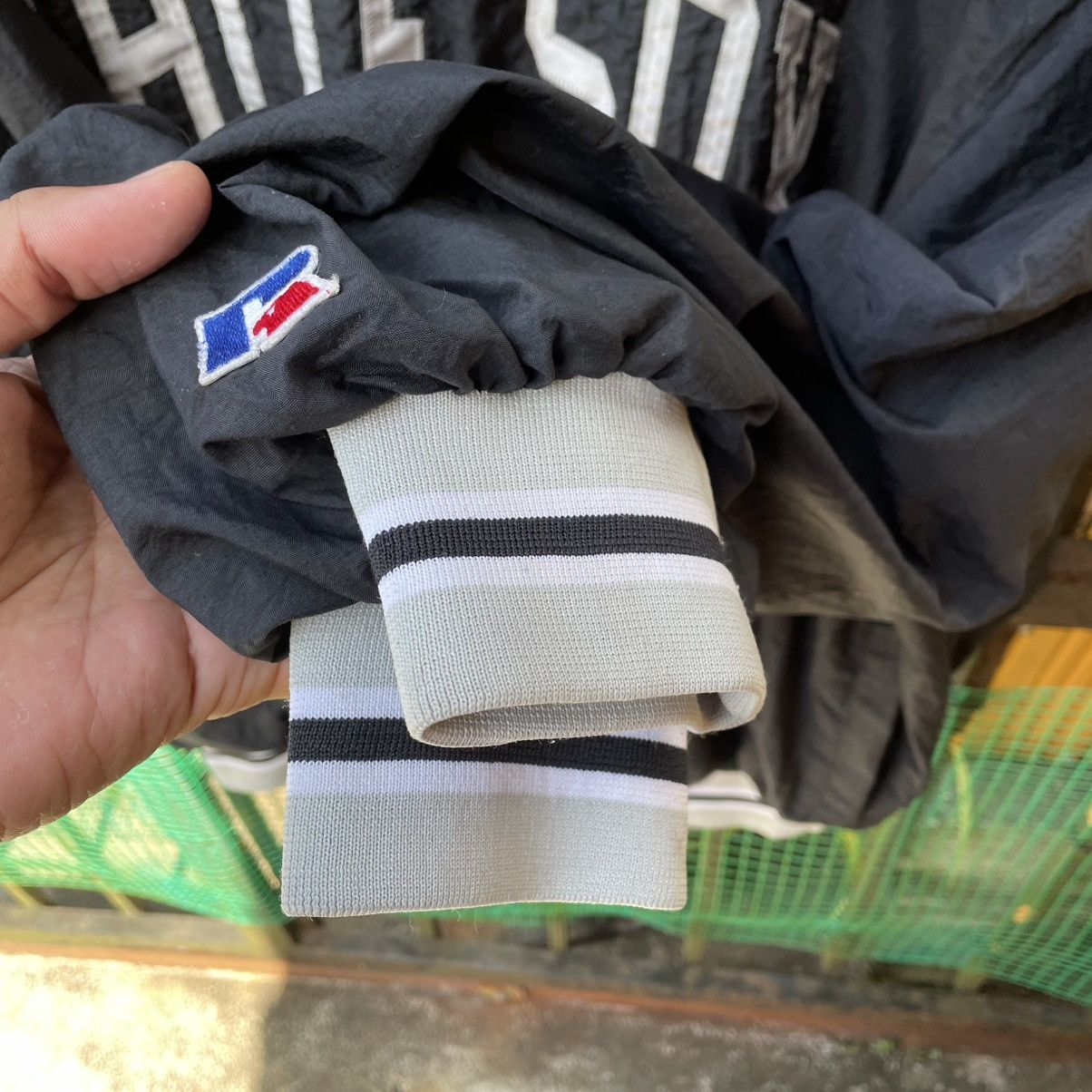 MLB × Vintage 🔥Oversize 90s Chicago White Sox Jumper Nylon Light Jacket Size US XXL / EU 58 / 5 - 11 Thumbnail