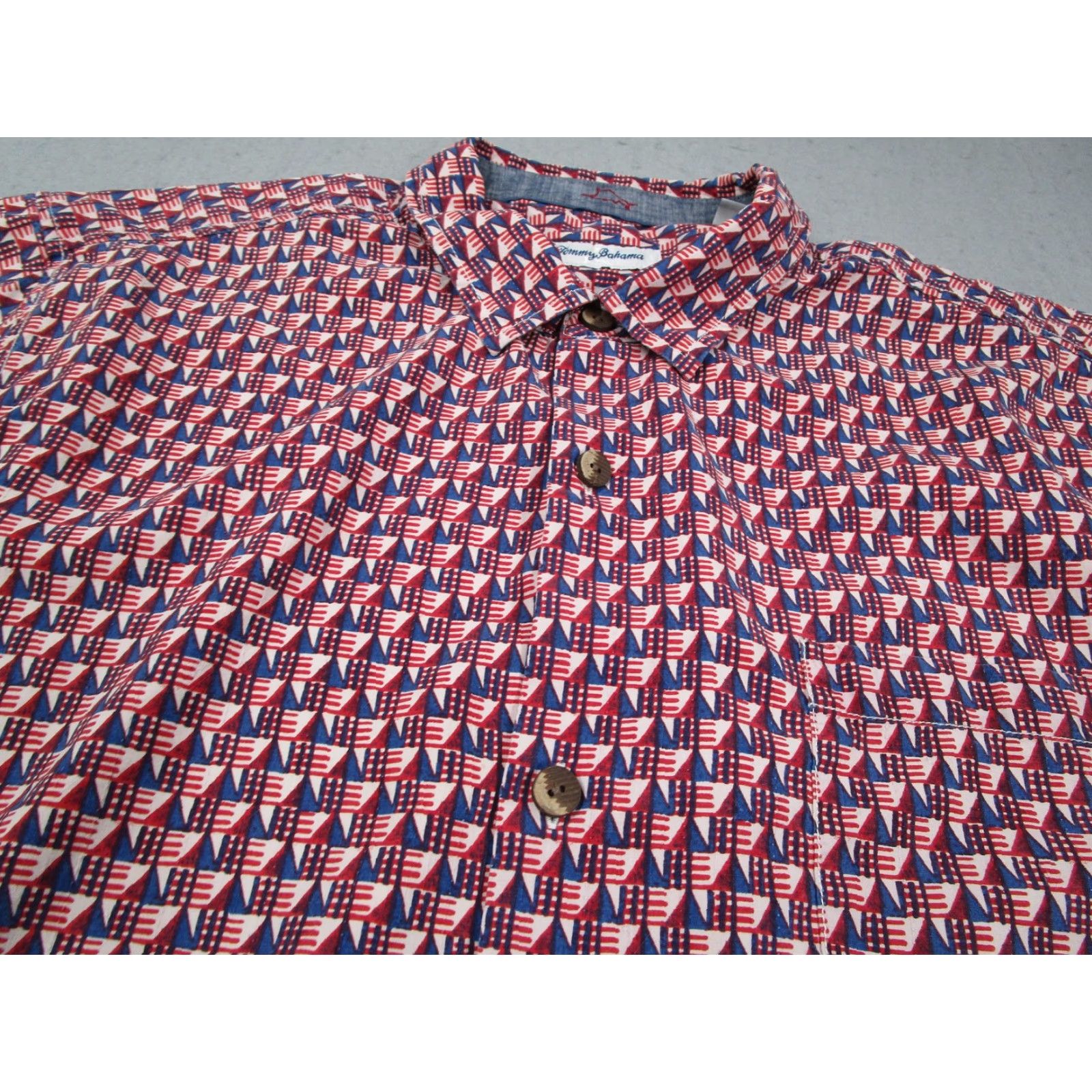 Tommy Bahama Tommy Bahama Silk Shirt Mens 2XL Geometric Multicolor Short Sleeve Button-Up Casual TB93 Size US XXL / EU 58 / 5 - 2 Thumbnail