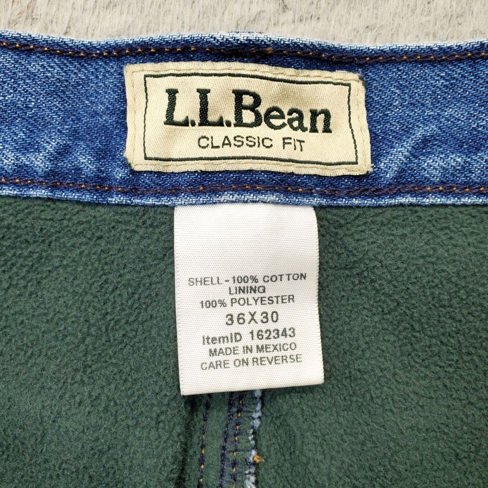 Vintage L.L. Bean Jeans Mens 36x30 Blue Flannel Lined Classic Fit Low Waist Straight Leg Jeans Mens Size 36 Blue 5-Pocket Design Straight - Pre-owned Mens Size US 36 / EU 52 - 6 Thumbnail