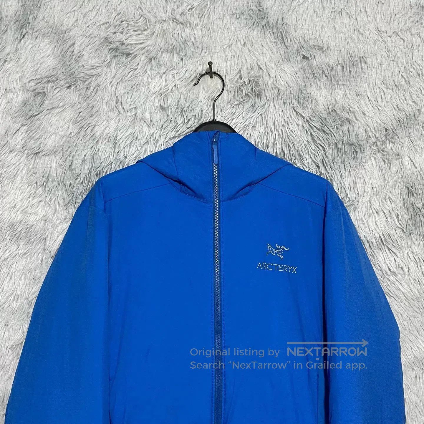 Arc'teryx Arcteryx Atom LT Hoody in Water Blue. Size US XS / EU 42 / 0 - 3 Thumbnail