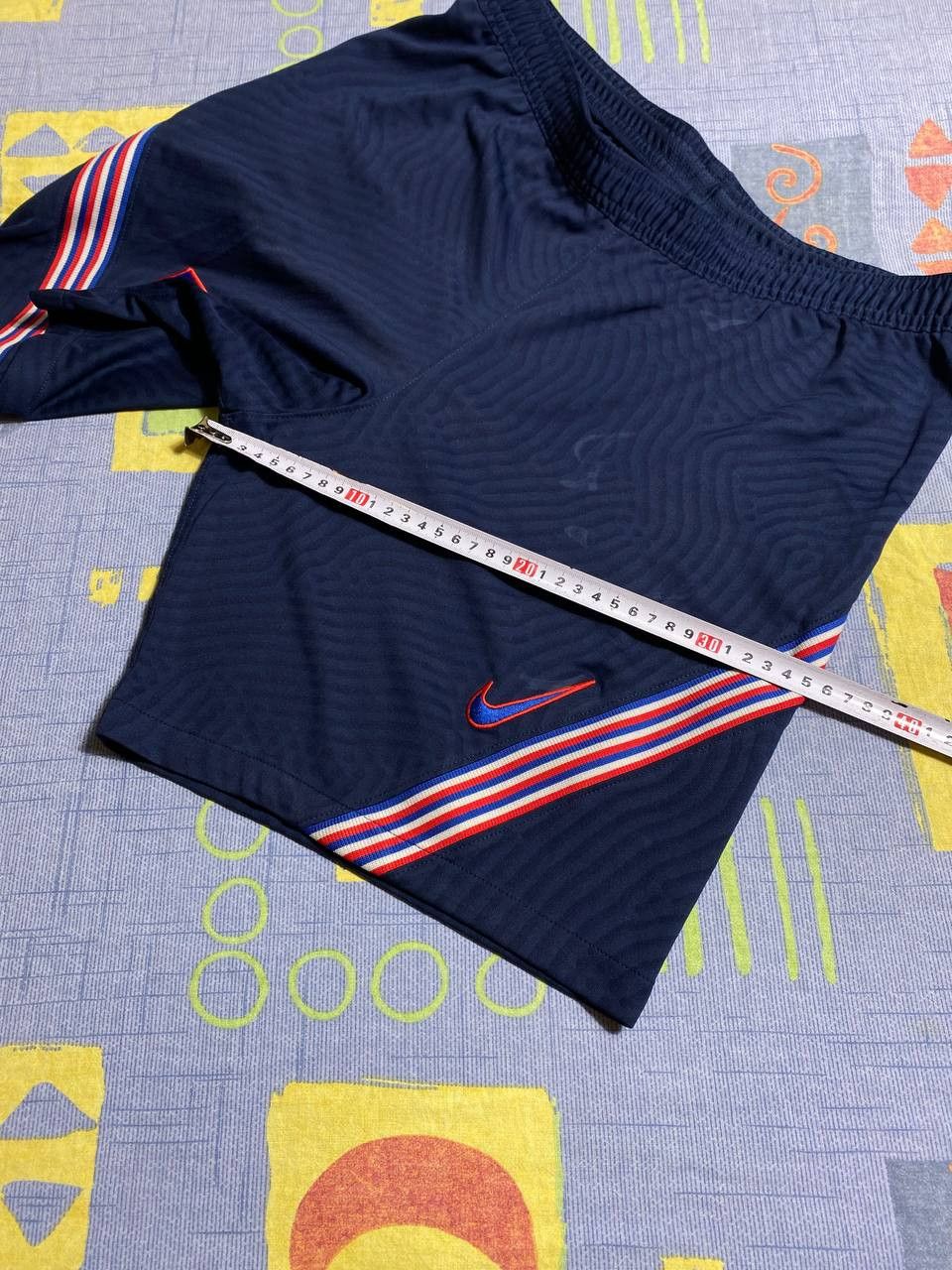 Nike Vintage Nike shorts streetwear swoosh casual y2k Size US 34 / EU 50 - 4 Thumbnail