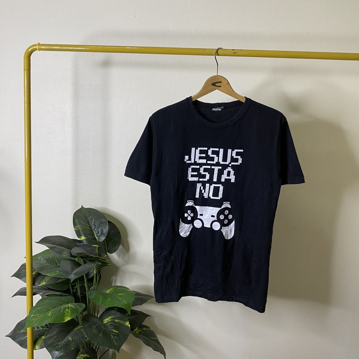 Vintage Y2K Jesus Esta No Spanish Humor T Shirt Size US M / EU 48-50 / 2 - 1 Thumbnail