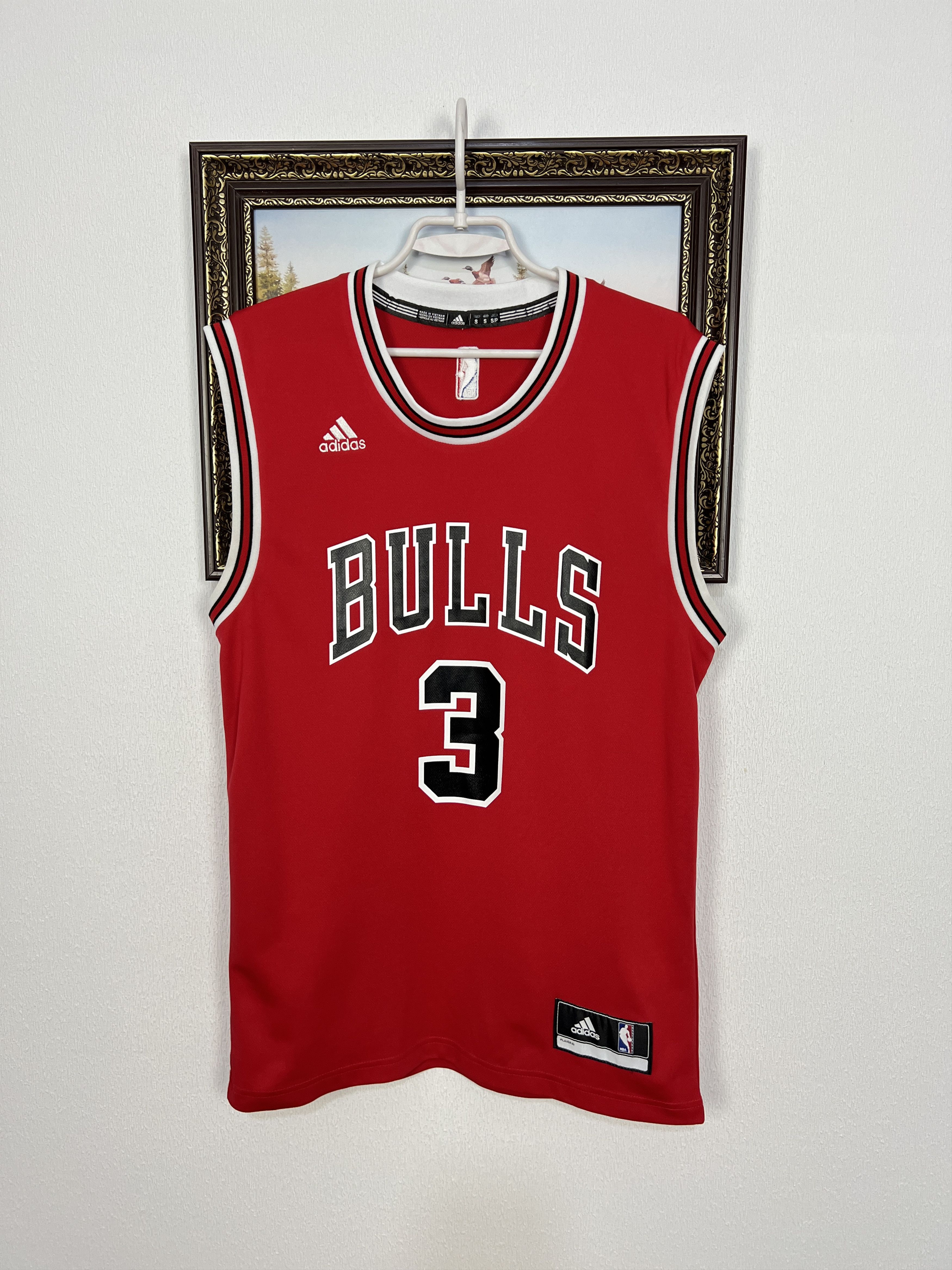 Adidas Vintage Adidas Chicago Bulls NBA #3 Wade Jersey Mens Shirt Size US S / EU 44-46 / 1 - 1 Thumbnail