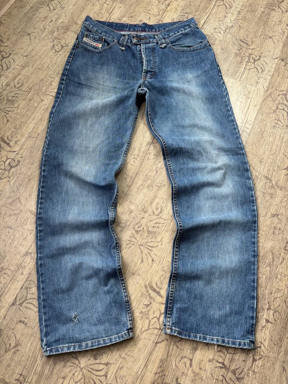 Diesel VTG Diesel y2K Baggy Tab logo japan Denim jeans Size US 32 / EU 48 - 12 Thumbnail