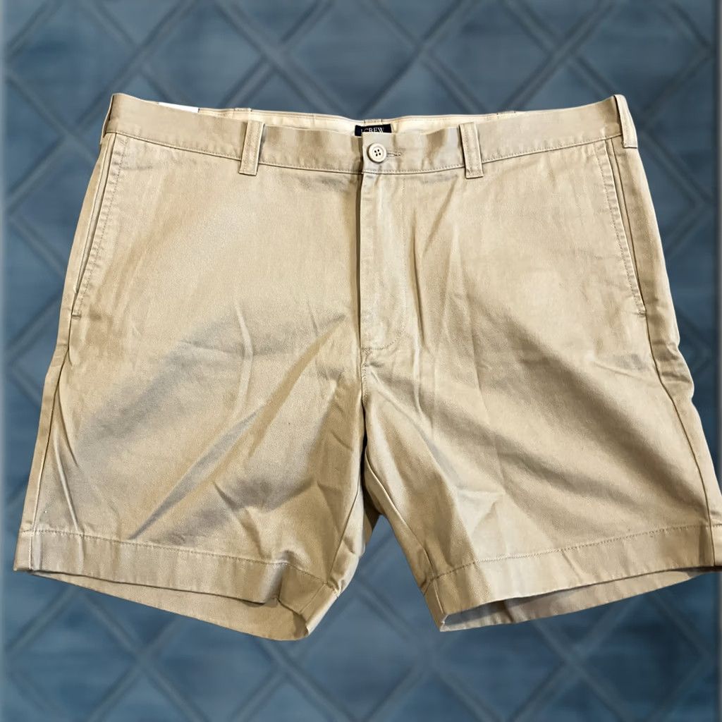 J.Crew J.CREW Reade Flat Front Khaki Stretch Cotton Shorts 38 Waist 7 Inseam Beige Mens Size US 38 / EU 54 - 1 Thumbnail