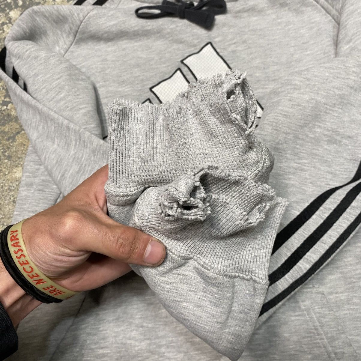 Adidas × Vintage Vintage Adidas 3 Stripe Grey Hoodie Sweatshirt Size US M / EU 48-50 / 2 - 6 Thumbnail