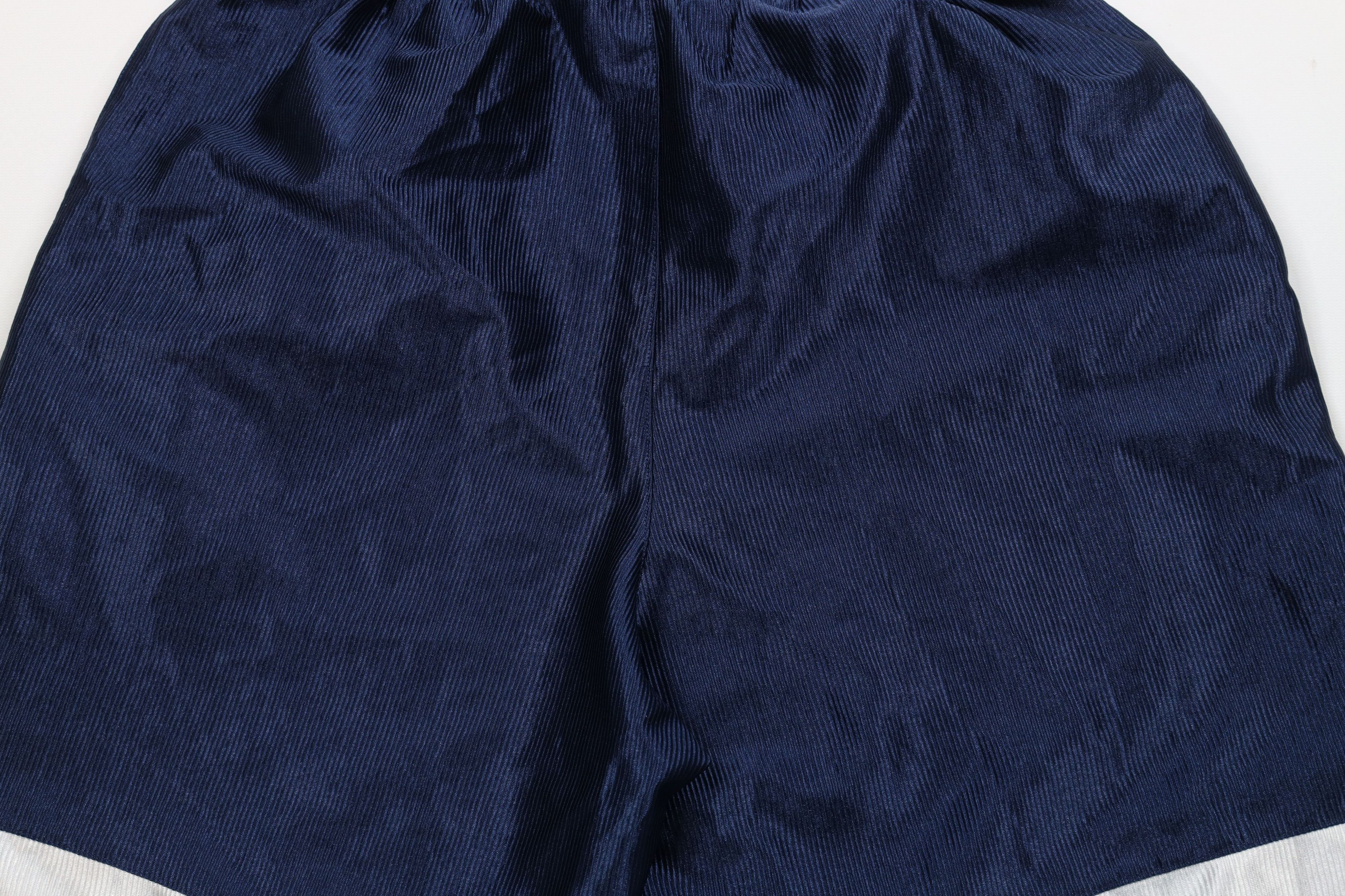 Nike × Vintage Vintage 90s Y2K Nike Basketball Scott Mini Swoosh Shorts Size US 34 / EU 50 - 10 Thumbnail