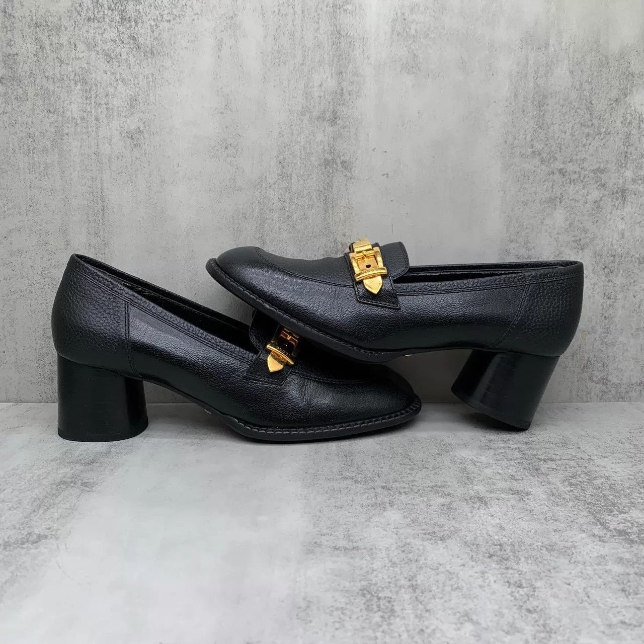 Gucci Gucci Black Chain Heels 37.5 New w/Min Crease YY494 Size US 7 / IT 37 - 2 Thumbnail