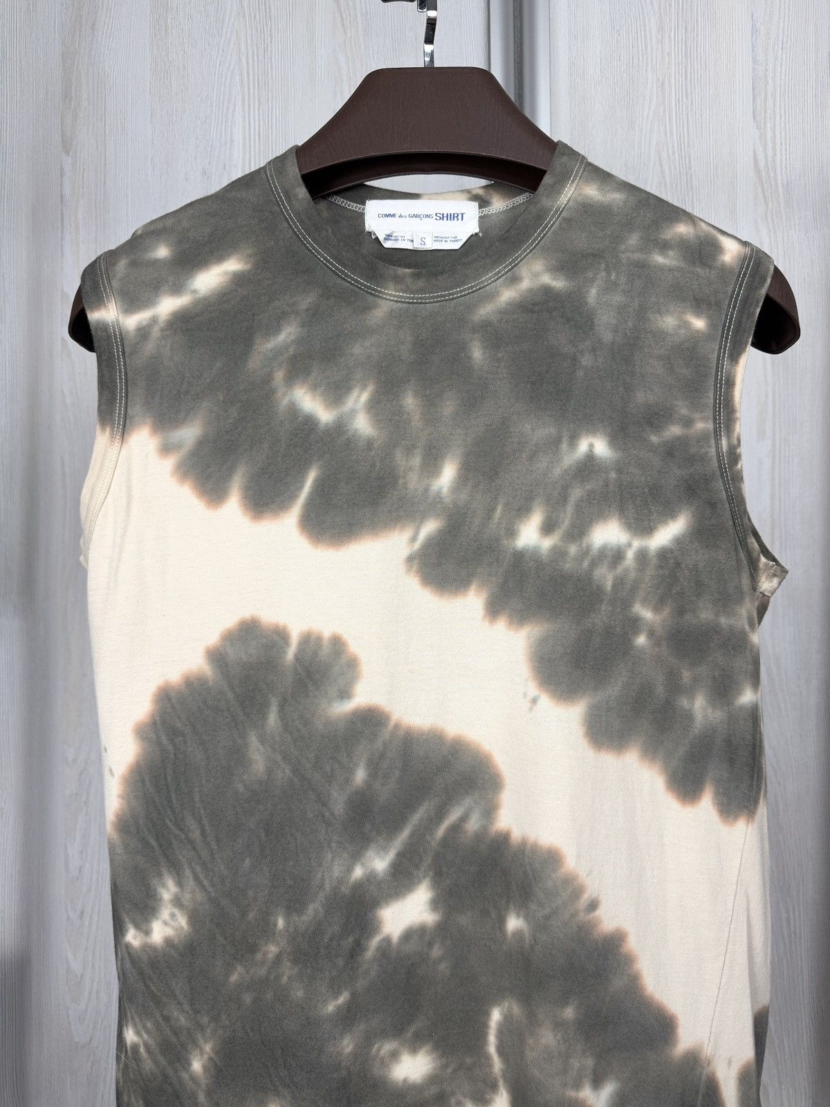 Comme des Garcons SHIRT COMME des GARÇONS SHIRT Tie Dye Sleeveless Cut Sew Tank Top Size US S / EU 44-46 / 1 - 3 Thumbnail