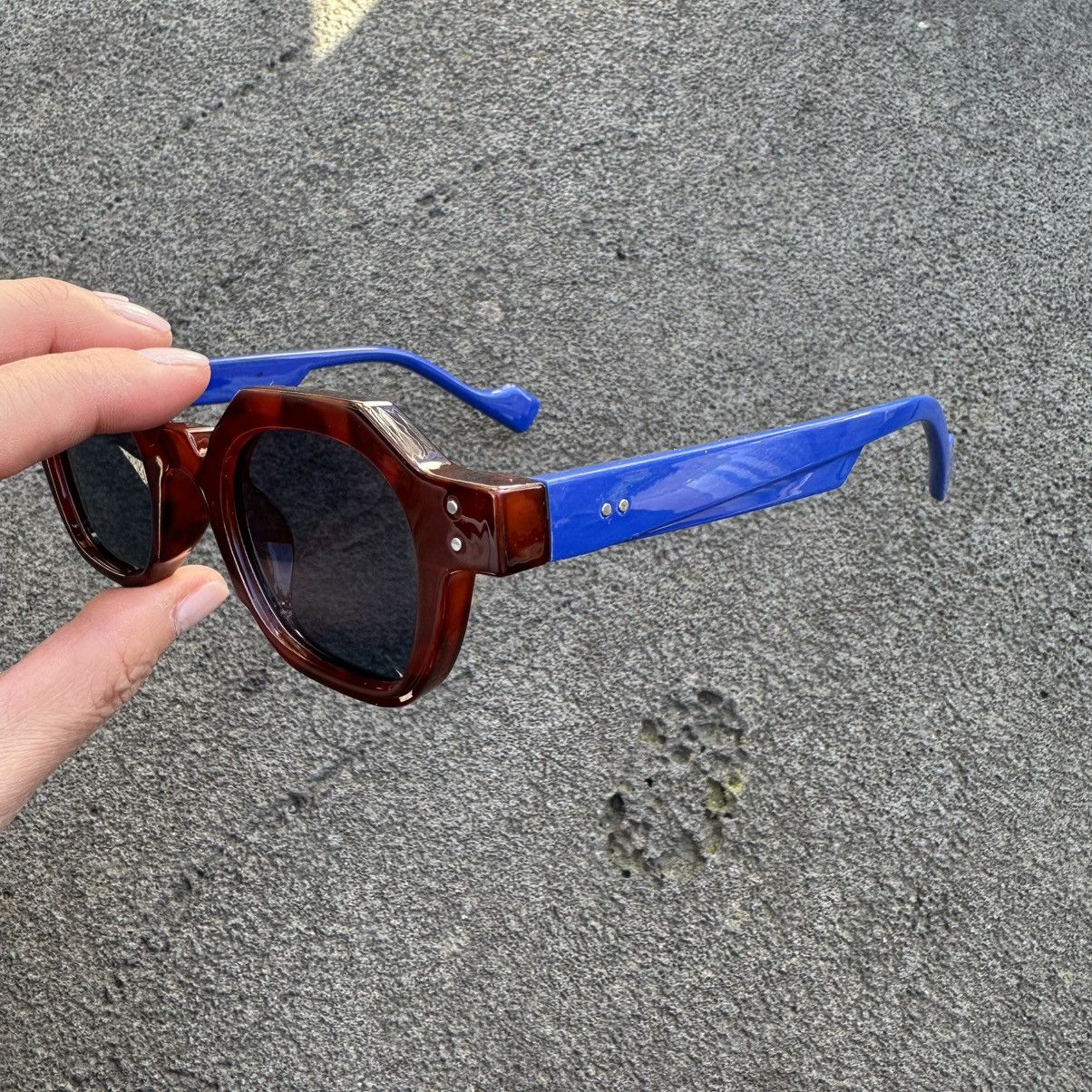 Other SUNGLASSES BRAND NEW CLASSIC RETRO VINTAGE SZHM2002-03 Size ONE SIZE - 2 Thumbnail
