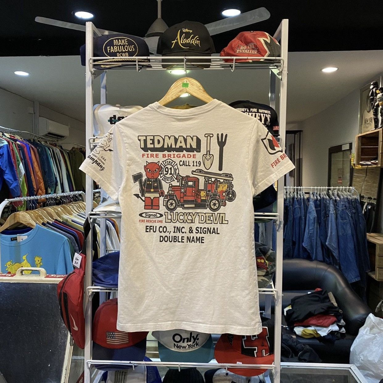 Tedman Vtg Japanese Brand TEDMAN x Signal LEGO Parody Graphic Tee Size US S / EU 44-46 / 1 - 2 Thumbnail