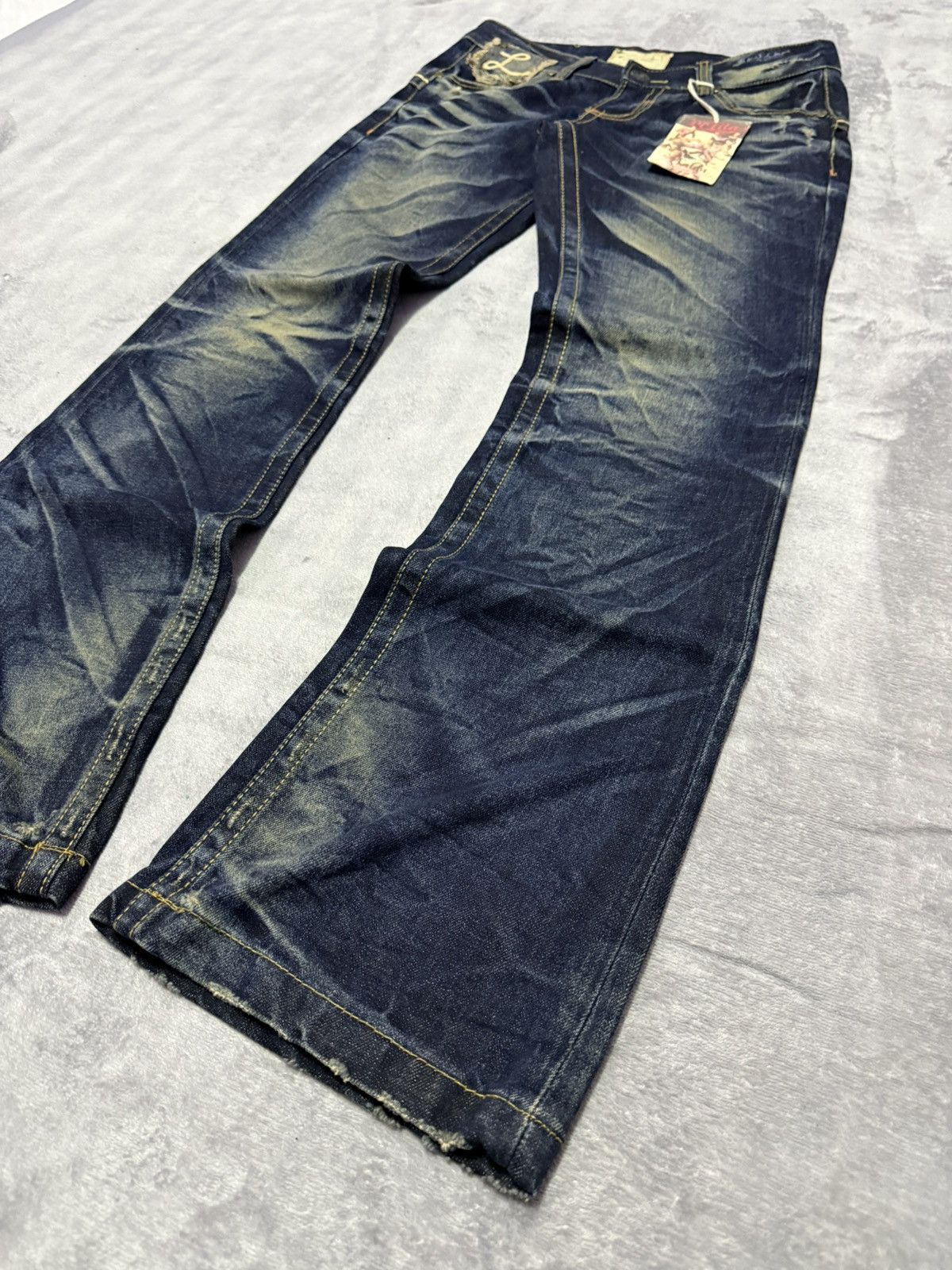 If Six Was Nine Lolita By Concert Club Shadow Mud Wash Claw Flared Jeans Size US 30 / EU 46 - 3 Thumbnail