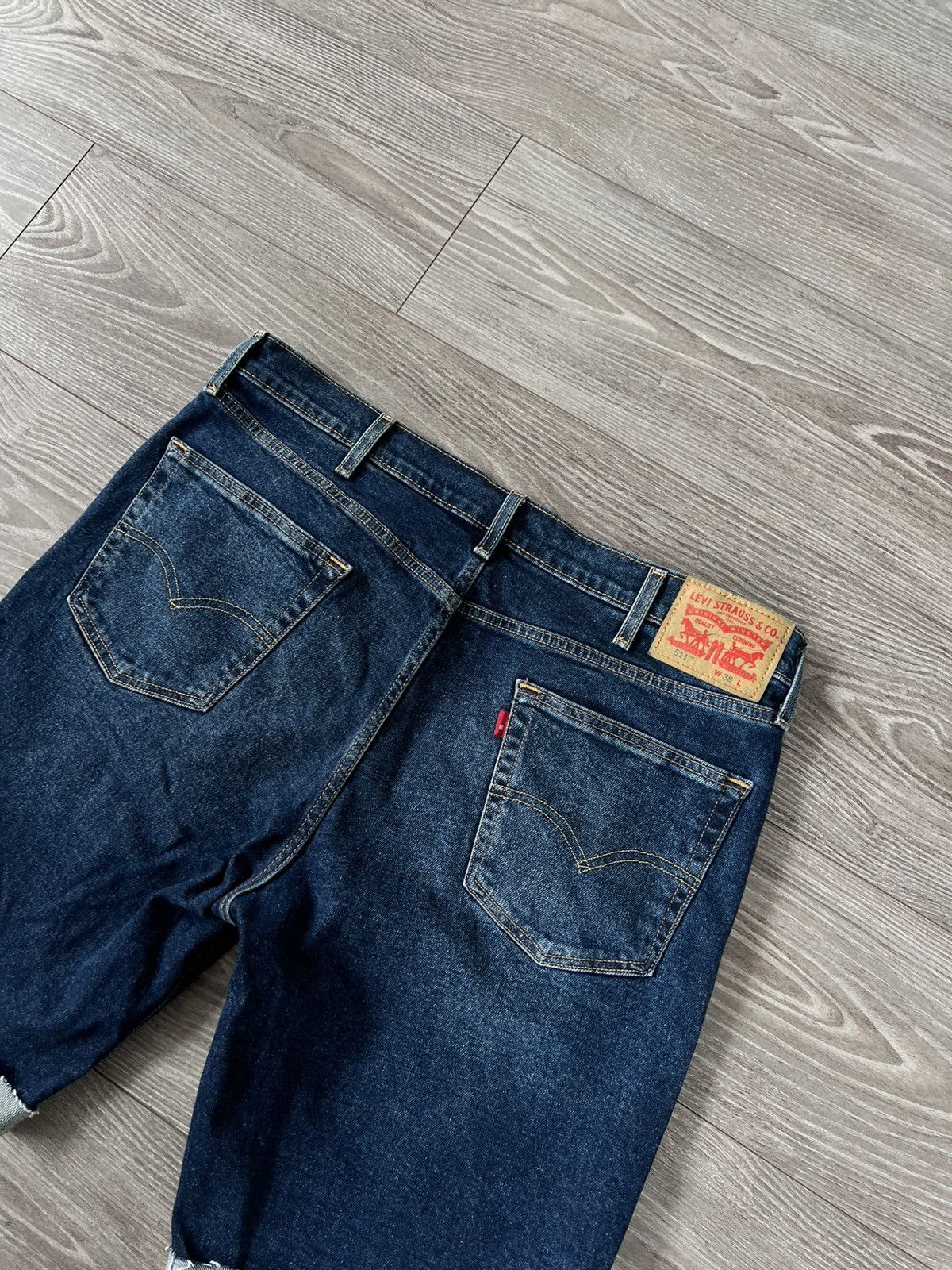 Levi's Levis Rare Blue Denim 511 Red R Tab Jeans Short Size US 38 / EU 54 - 14 Thumbnail