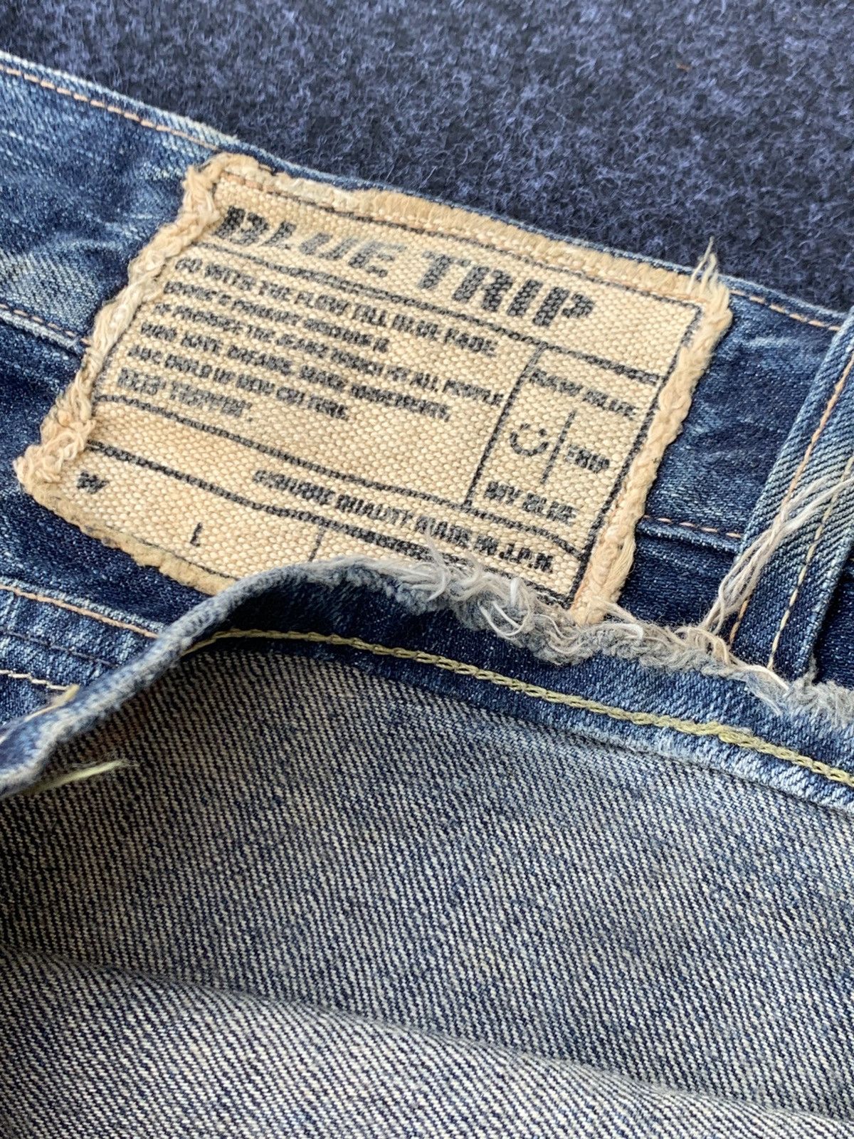 Edwin FLARE EDWIN 503 BLUE TRIP.THIS EDWIN FOR SALE JAPAN ONLY. Size US 36 / EU 52 - 10 Thumbnail