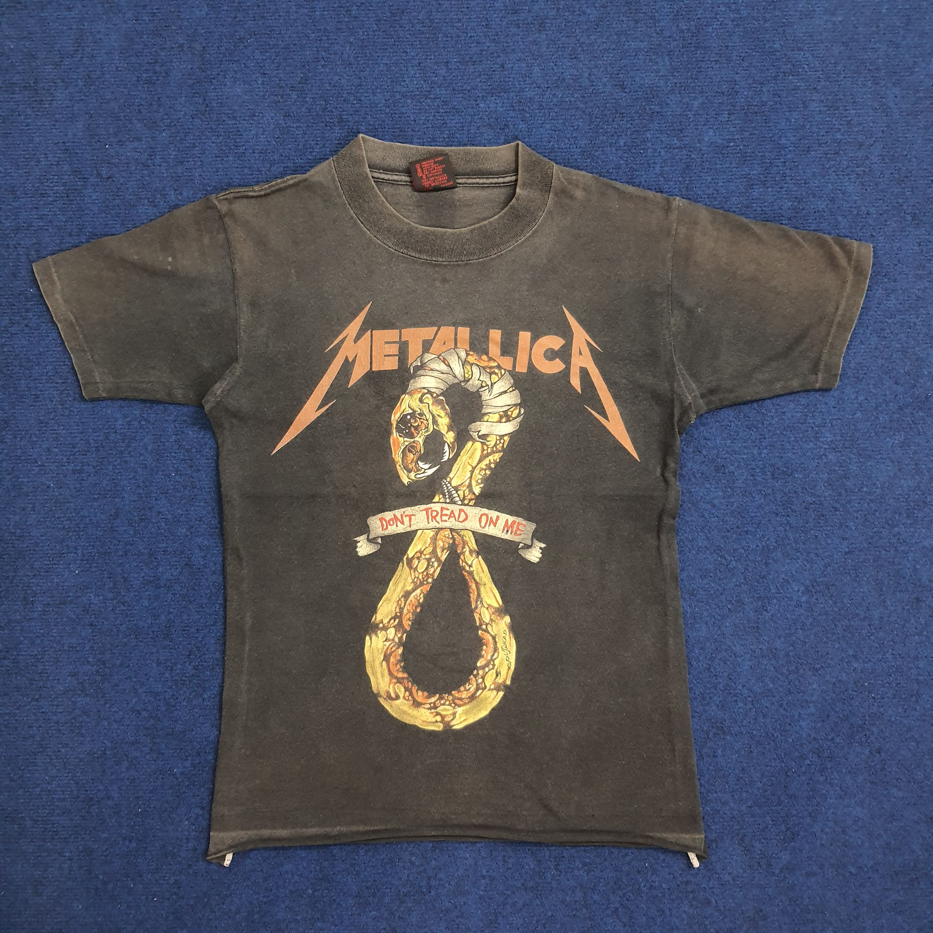Metallica Band T-shirt, Band T, Men's M size cotton Charcoal Vintage Second Hand