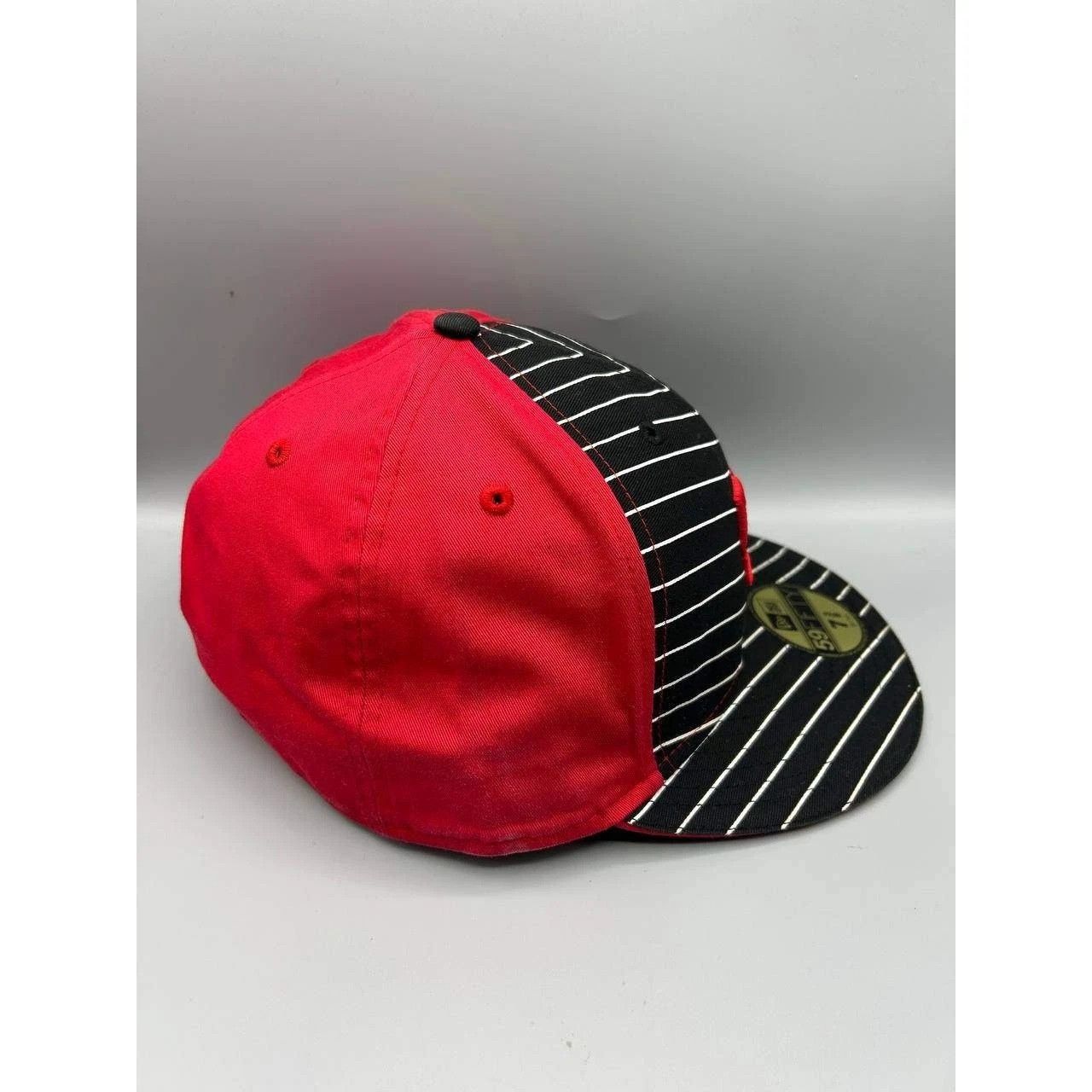 New Era DC Shoes Hat Men 7 3/8 Black Red Fitted Cap Cotton Size ONE SIZE - 6 Thumbnail