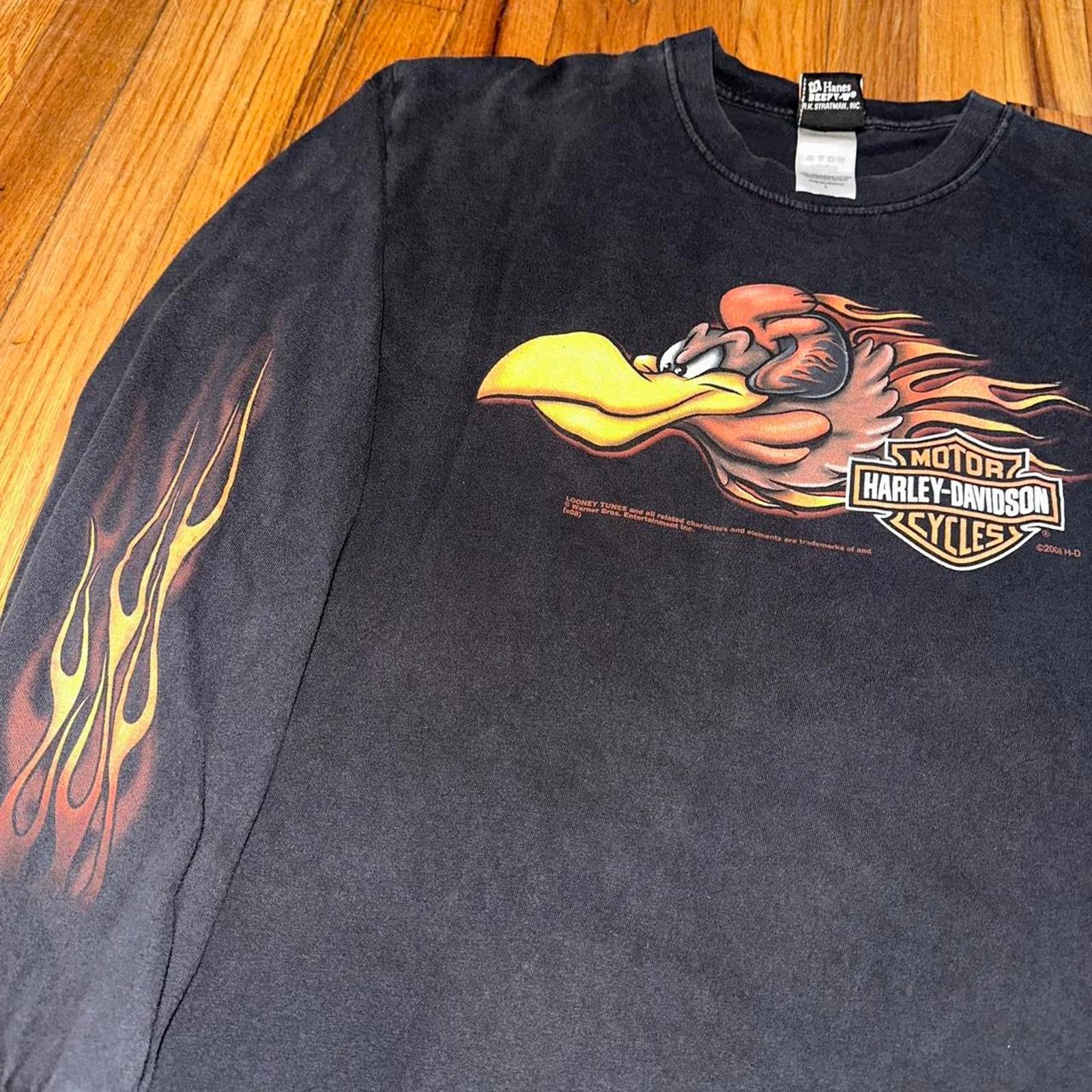 Harley Davidson Vintage 2008 Harley Davidson Looney Tunes LS Tee Flame sz L Size US L / EU 52-54 / 3 - 4 Thumbnail