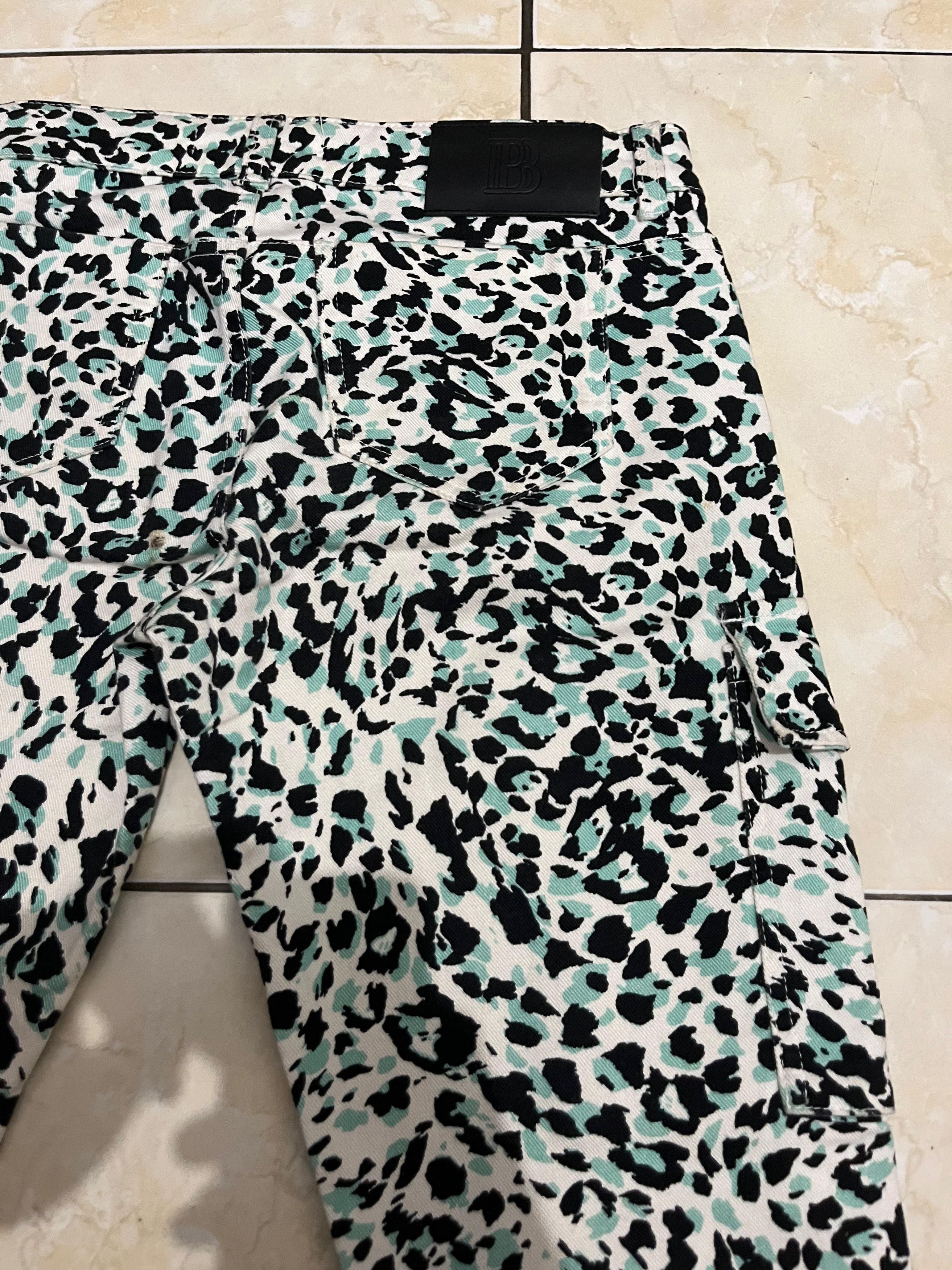 Pierre Balmain 🔥 PIERRE BALMAIN LEOPARD PRINT CARGO DENIM PANTS SKINNY FIT Size 30" / US 8 / IT 44 - 14 Thumbnail