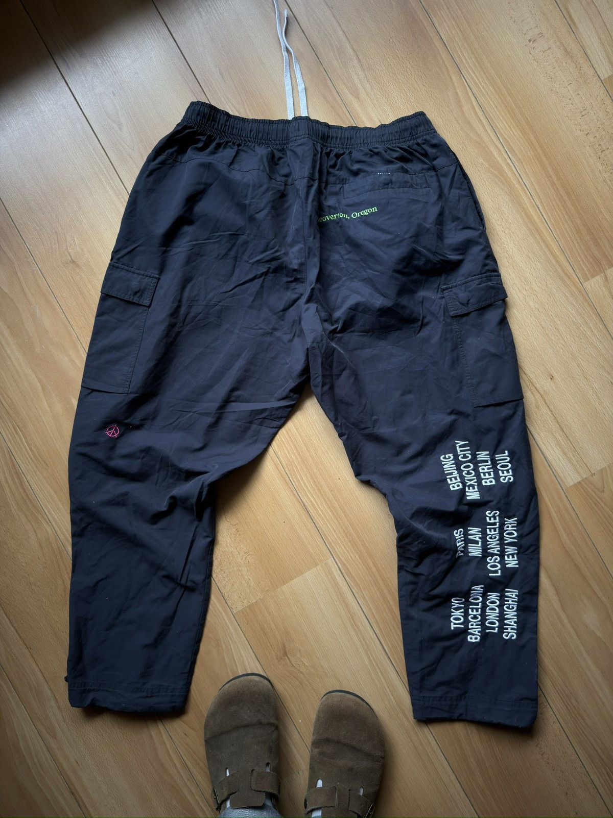 Nike Nike nylon pants Size US 32 / EU 48 - 1 Thumbnail