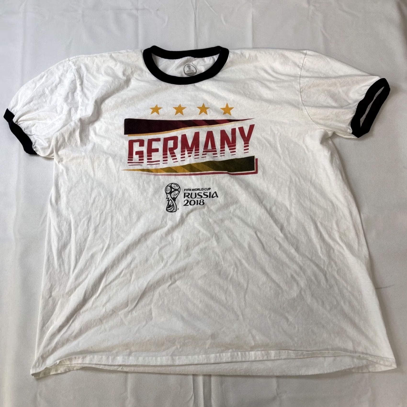 Vintage VINTAGE No 2018 Russia FIFA World Cup Germany Team Graphic T-Shirt Men's 2XL White Size US XXL / EU 58 / 5 - 2 Thumbnail