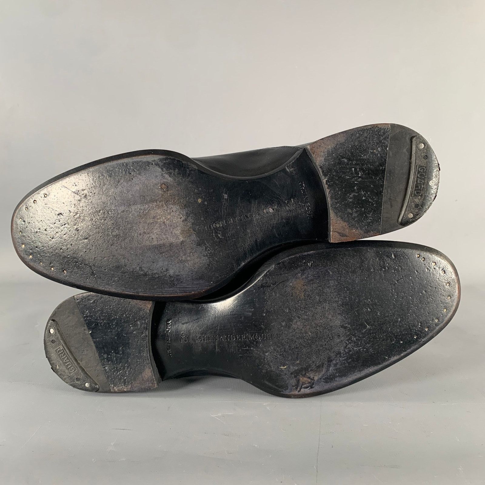 Alexander McQueen ALEXANDER MCQUEEN Size 9 Black Leather Toe Cap Loafers Size US 9 / EU 42 - 6 Thumbnail