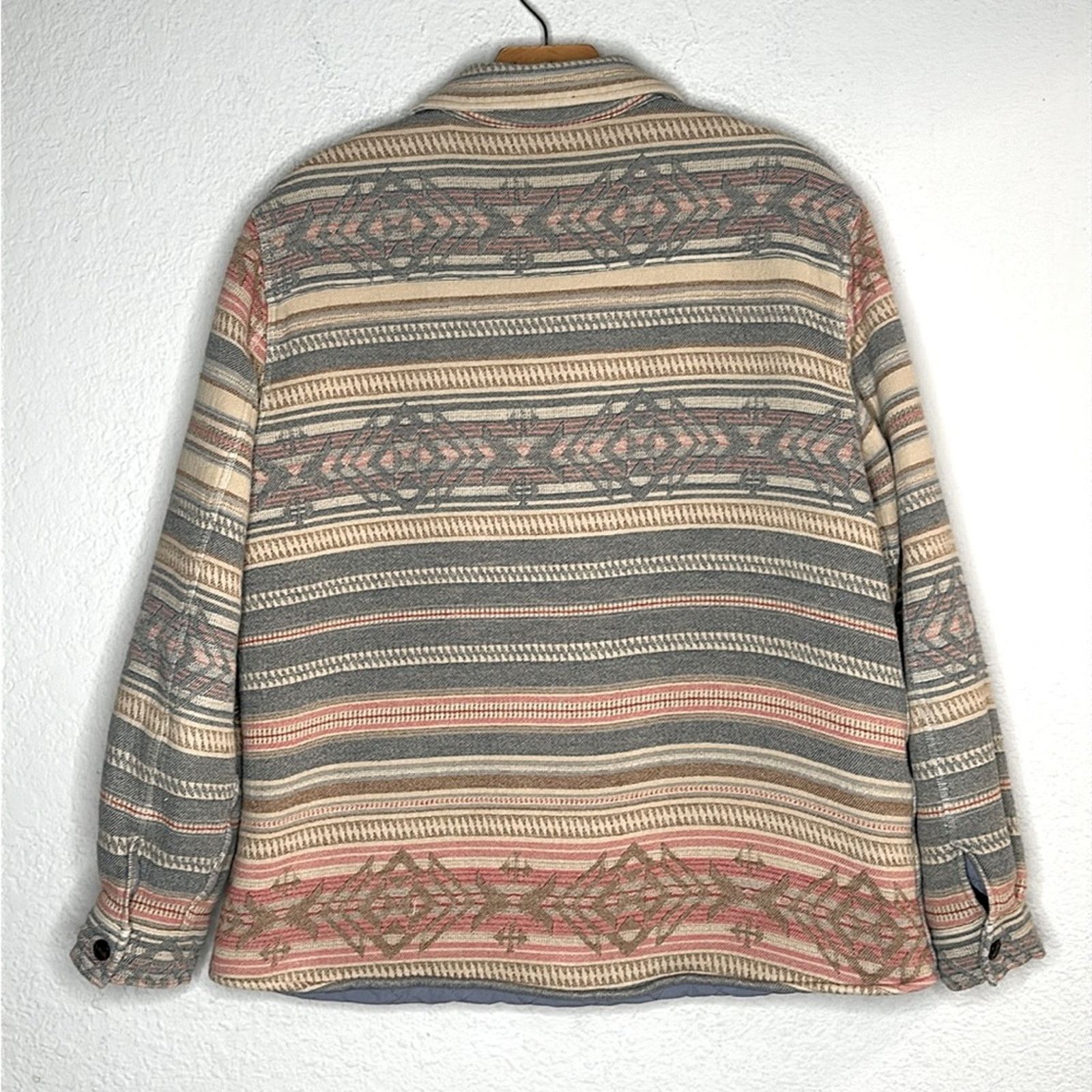 Faherty Faherty Durango CPO Workshirt Neskowin MED Southwest Aztec Size US M / EU 48-50 / 2 - 13 Thumbnail