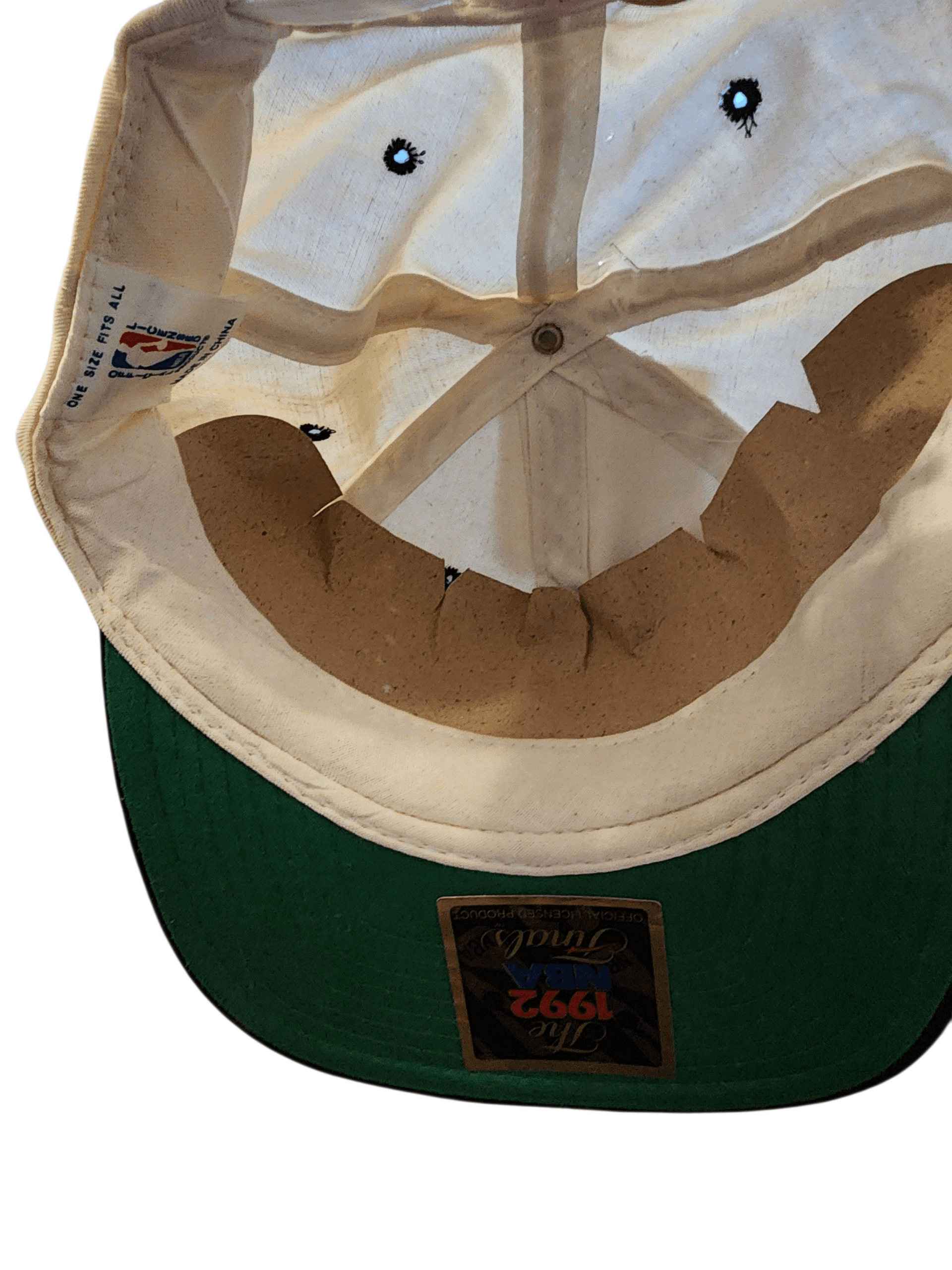 NBA NEW 1992 CHICAGO BULLS 1992 NBA Finals Champions HAT Size ONE SIZE - 2 Thumbnail