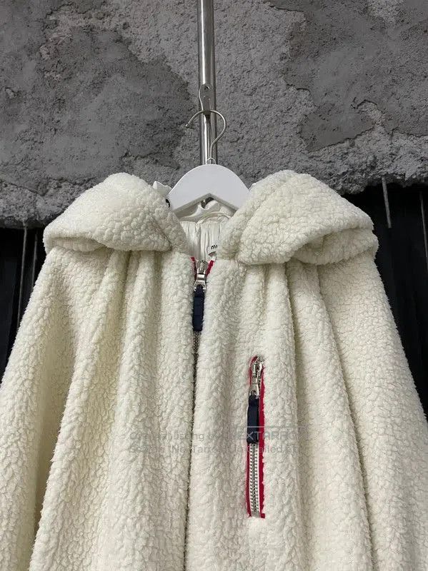 Miu Miu Miu Miu Women's Winter Beige Jacket . Size XXS / US 00 / IT 34 - 3 Thumbnail