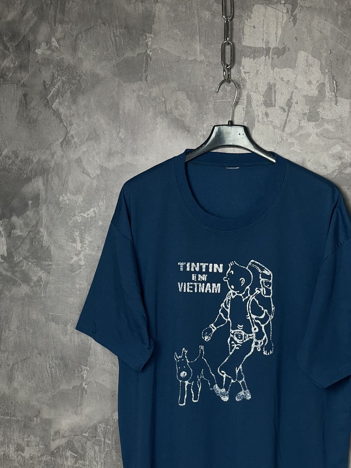 Vintage Vintage 70s 80s single stitch Tintin in Vietnam t shirt Size US L / EU 52-54 / 3 - 3 Thumbnail