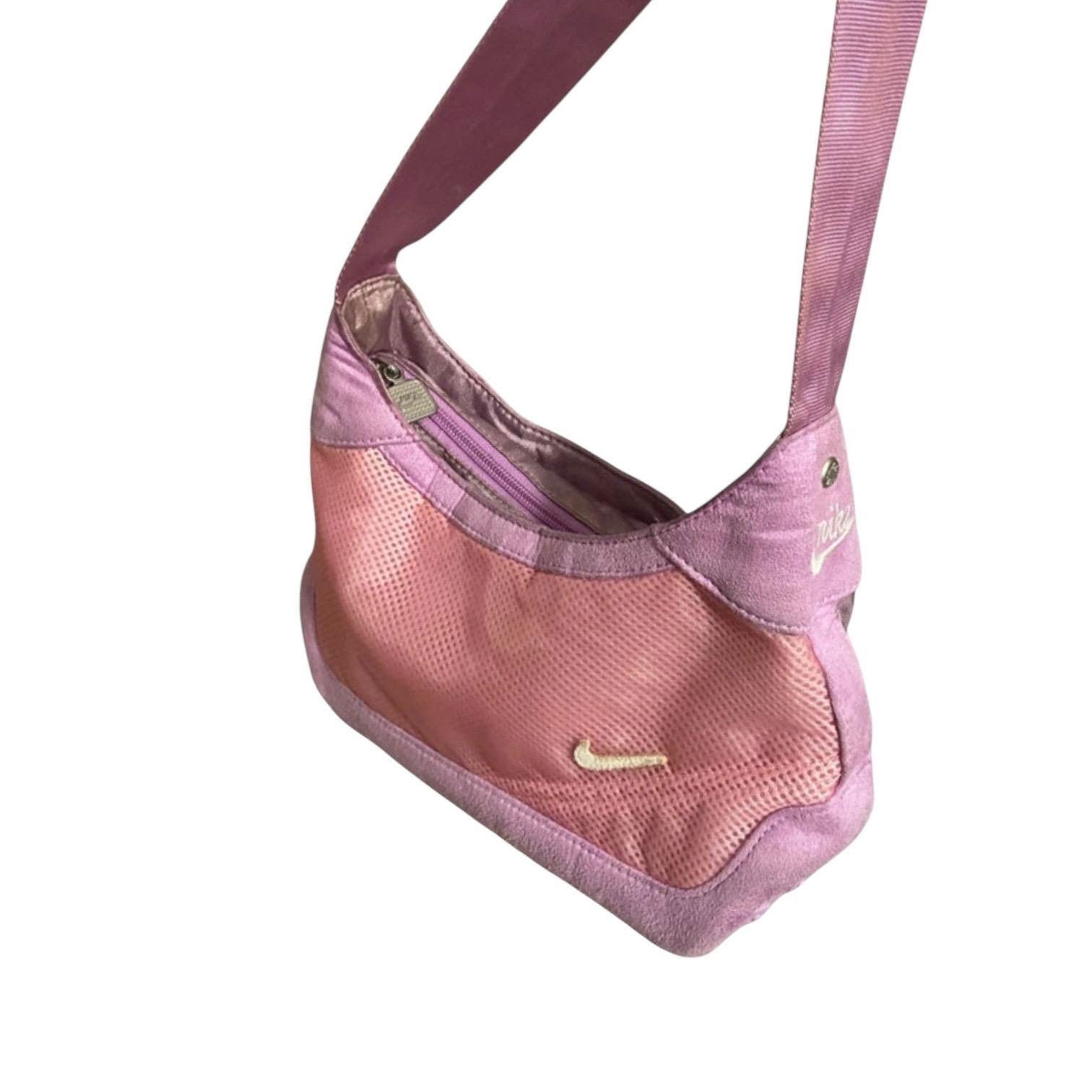 Nike The Nike Mini Baguette Sneaker Sole Bag Size ONE SIZE - 2 Thumbnail