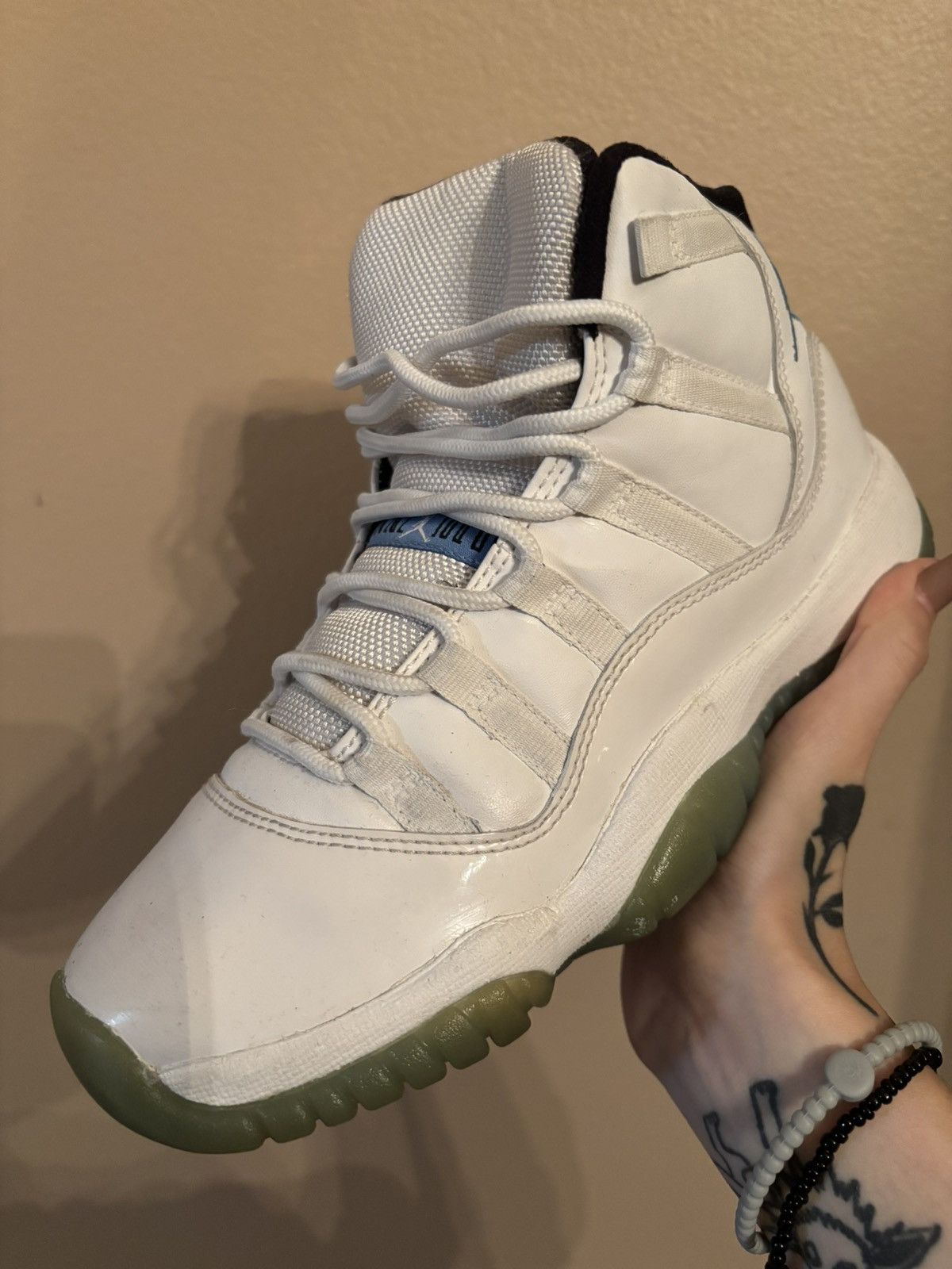 Jordan Brand Air Jordan 11 BG 'Legend Blue' Size US 5.5 / IT 35.5 - 1 Thumbnail