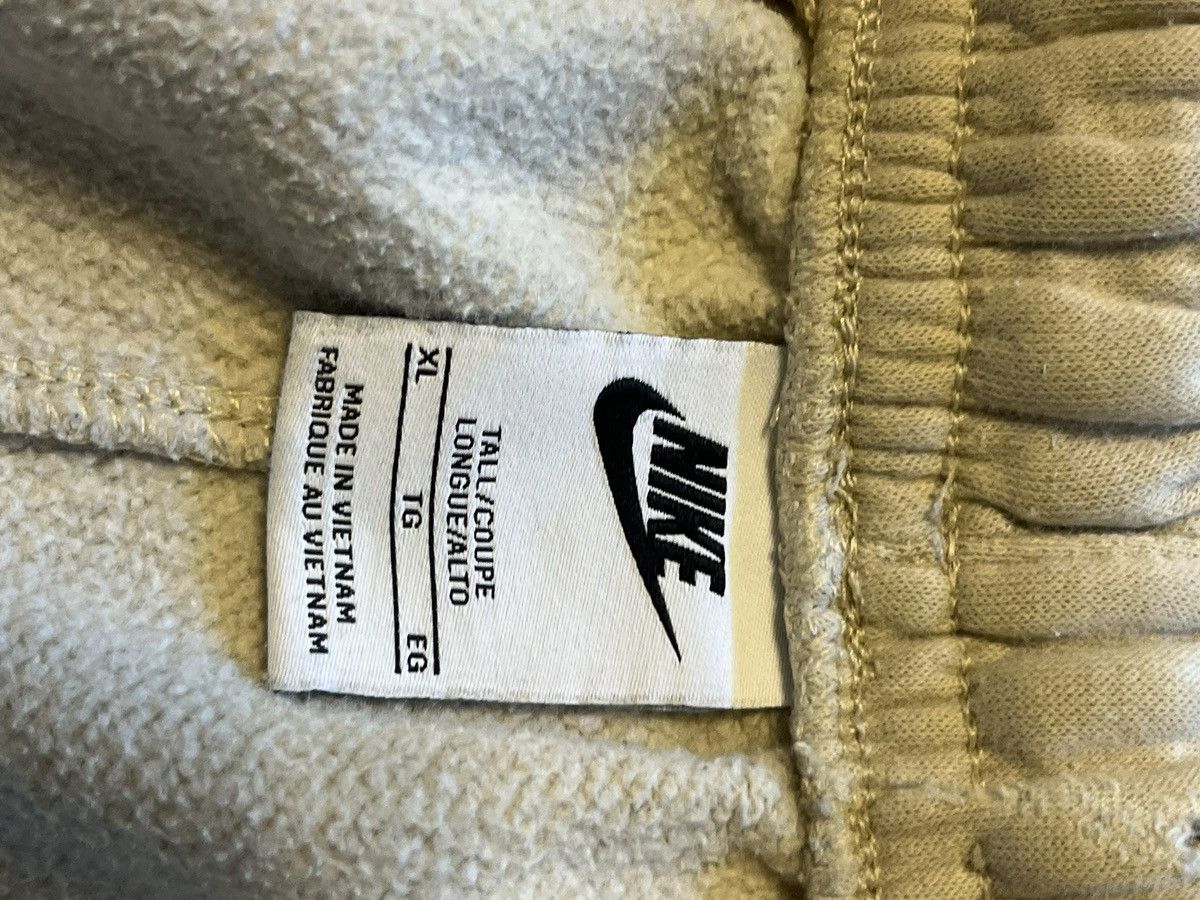 Nike Worn by D1 basketball player 6’8” 210 Size US 36 / EU 52 - 5 Thumbnail