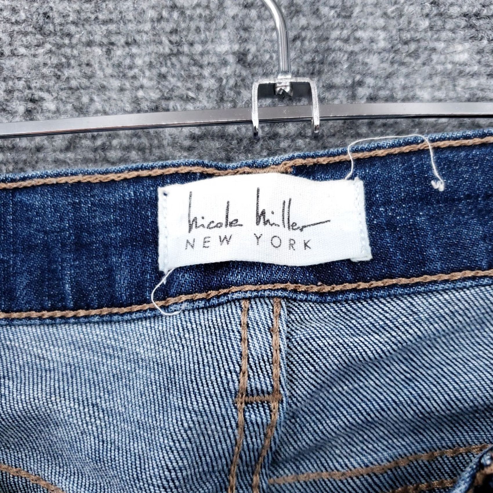 Nicole Miller Nicole Miller Jeans Womens 6 Mid-Rise Tribeca Straight Ripped Medium Blue Denim Size 28" / US 6 / IT 42 - 4 Thumbnail