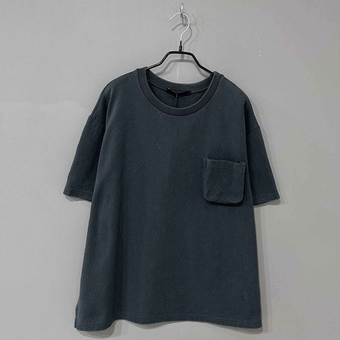 Louis Vuitton Louis Vuitton Black T-Shirt xl Men Size US XL / EU 56 / 4 - 1 Thumbnail