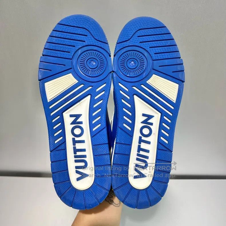 Louis Vuitton Louis Vuitton Black, white and blue embossed low-cut board Size US 6 / EU 39 - 7 Thumbnail
