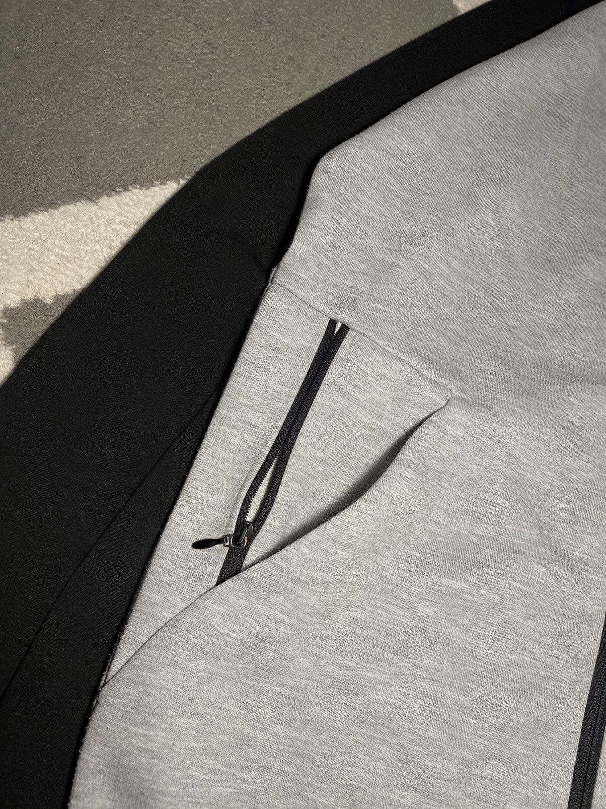 Trapstar London Hoodrich men’s zip up hoodie drill S M Size US S / EU 44-46 / 1 - 5 Thumbnail