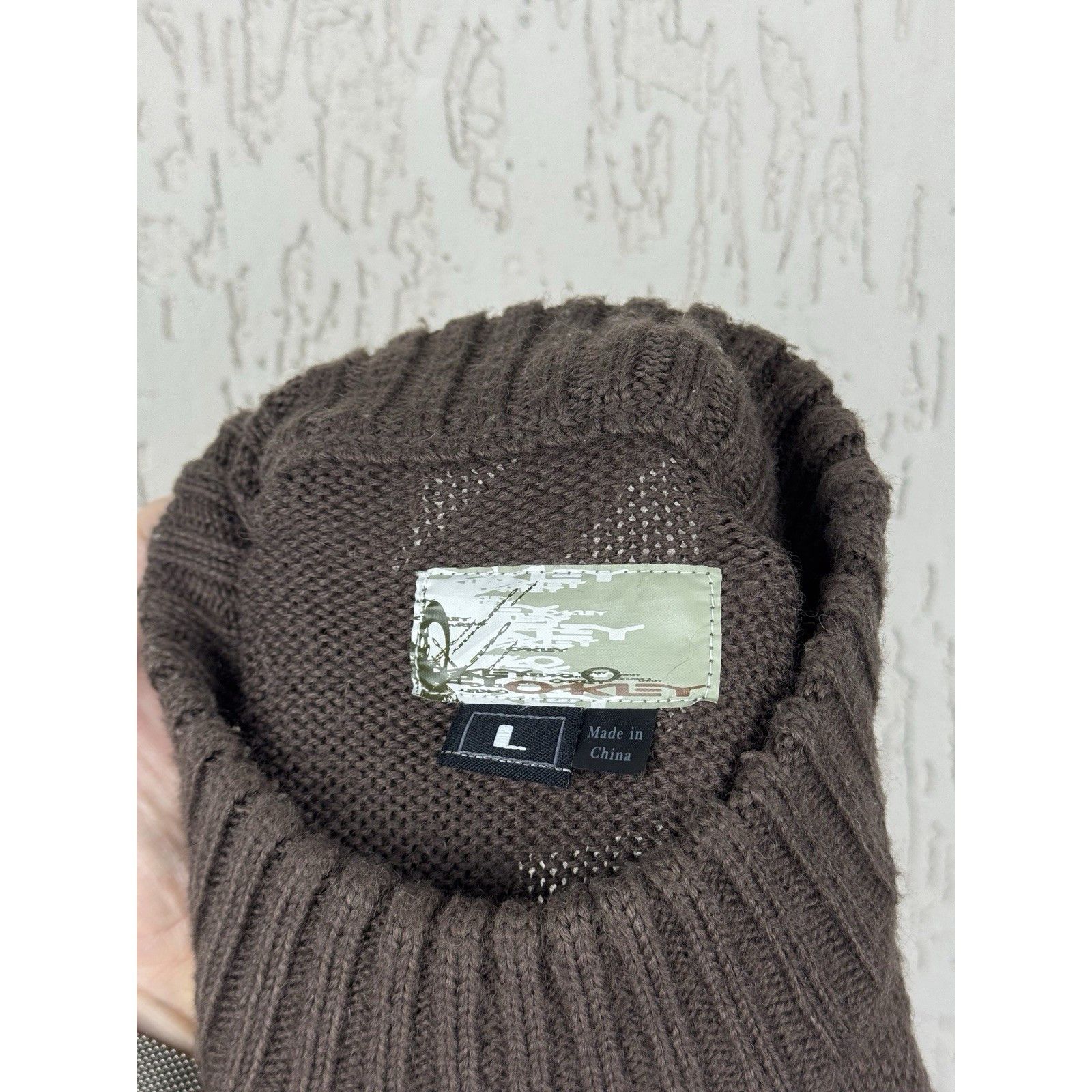 Oakley Vintage 90s Oakley Knit Sweater Wool Blend Brown Spellout Mo Size US L / EU 52-54 / 3 - 9 Thumbnail
