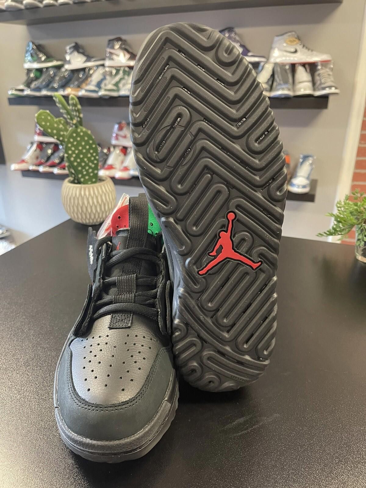 Jordan Brand Jordan 1 Low React x Ghetto Gastro Fearless Size 11.5 Size US 11.5 / EU 44-45 - 9 Thumbnail