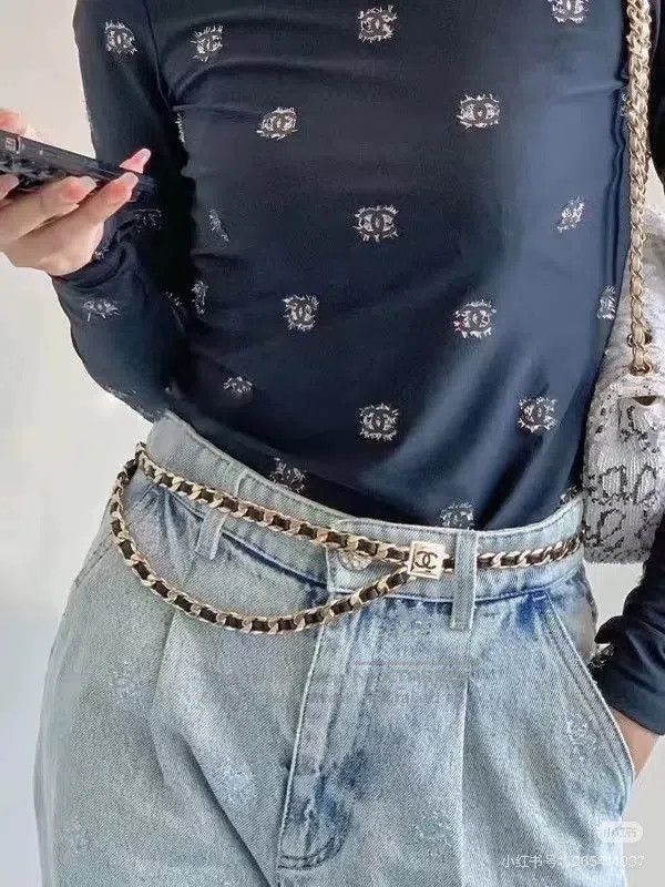 Chanel Chanel Black full logo full double C bottom long sleeves Size M / US 6-8 / IT 42-44 - 7 Thumbnail