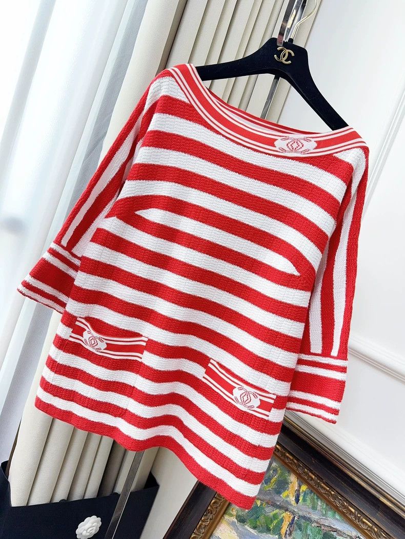Chanel Chanel 19p spring and summer preview red and white striped Size S / US 4 / IT 40 - 1 Thumbnail